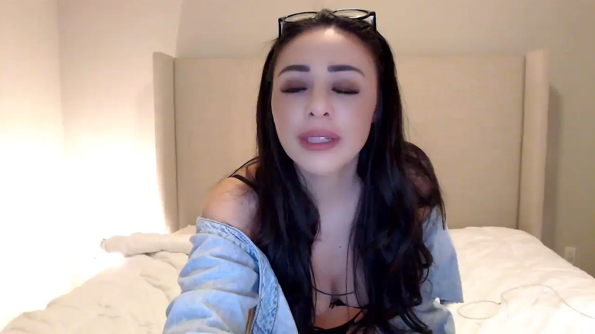 Gallery image thumbnail from Rosesxo's myfreecams stream on, 02/16/2024, 06:59 image 9 of 20
