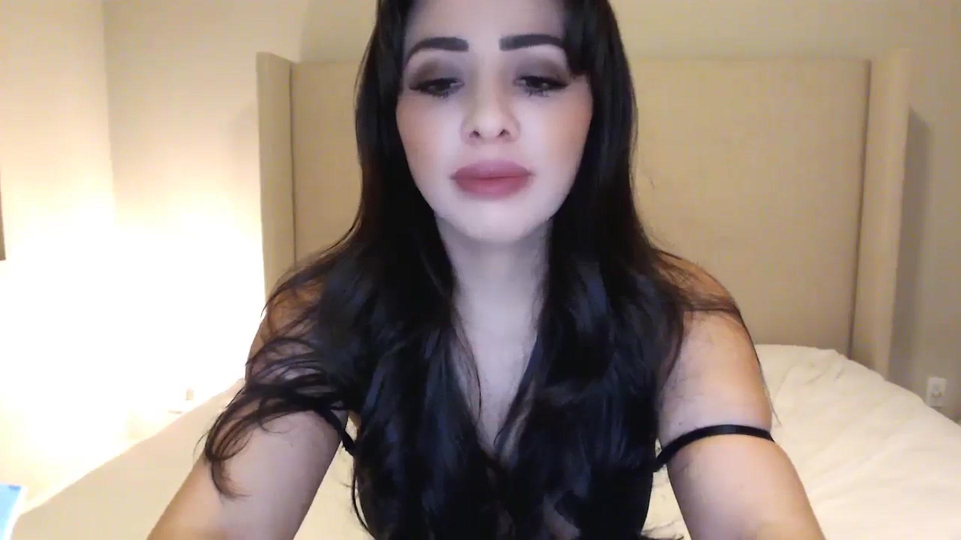 Gallery image thumbnail from Rosesxo's myfreecams stream on, 02/23/2024, 06:38 image 18 of 20