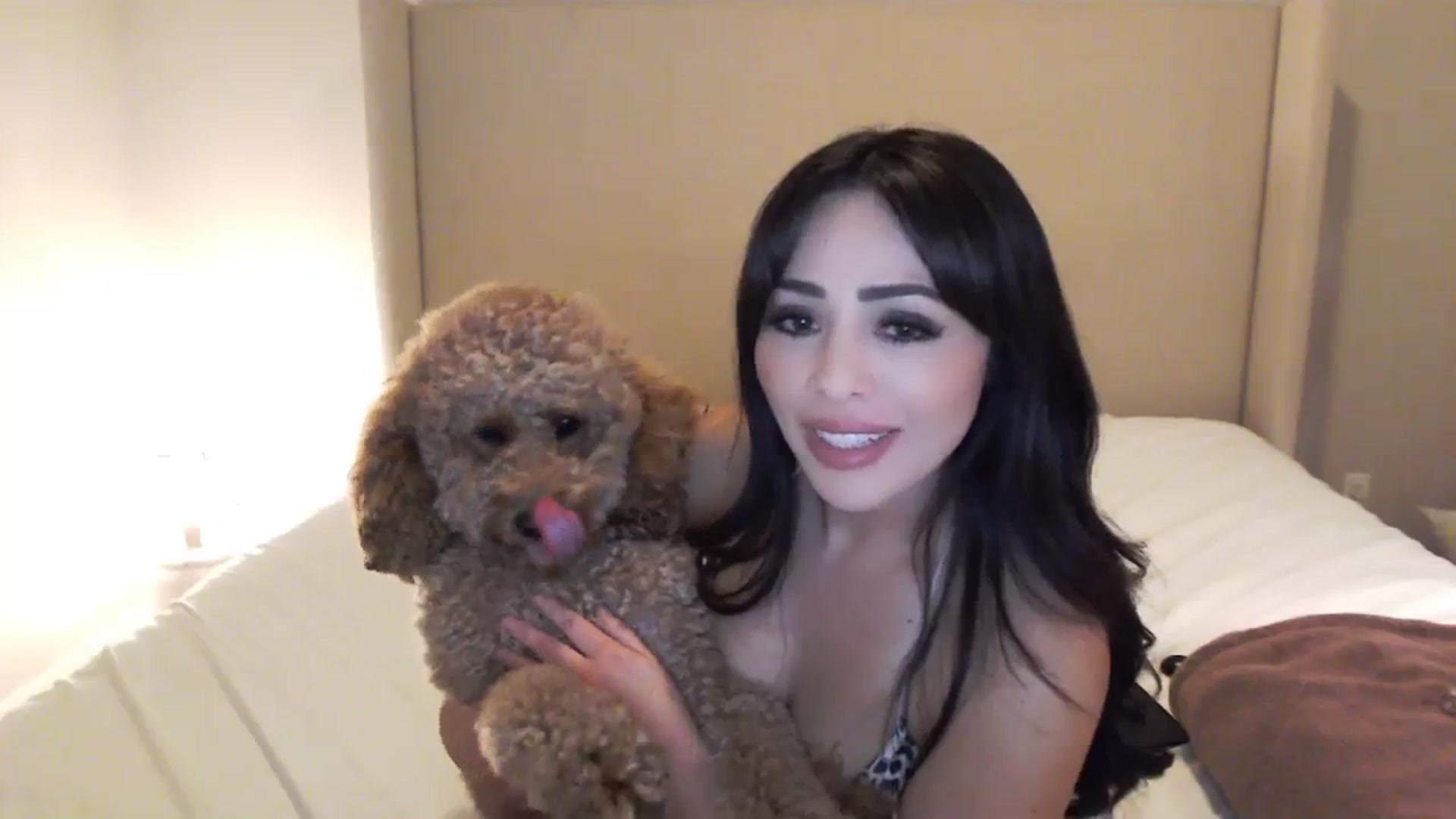 Gallery image thumbnail from Rosesxo's myfreecams stream on, 03/06/2024, 06:32 image 15 of 20