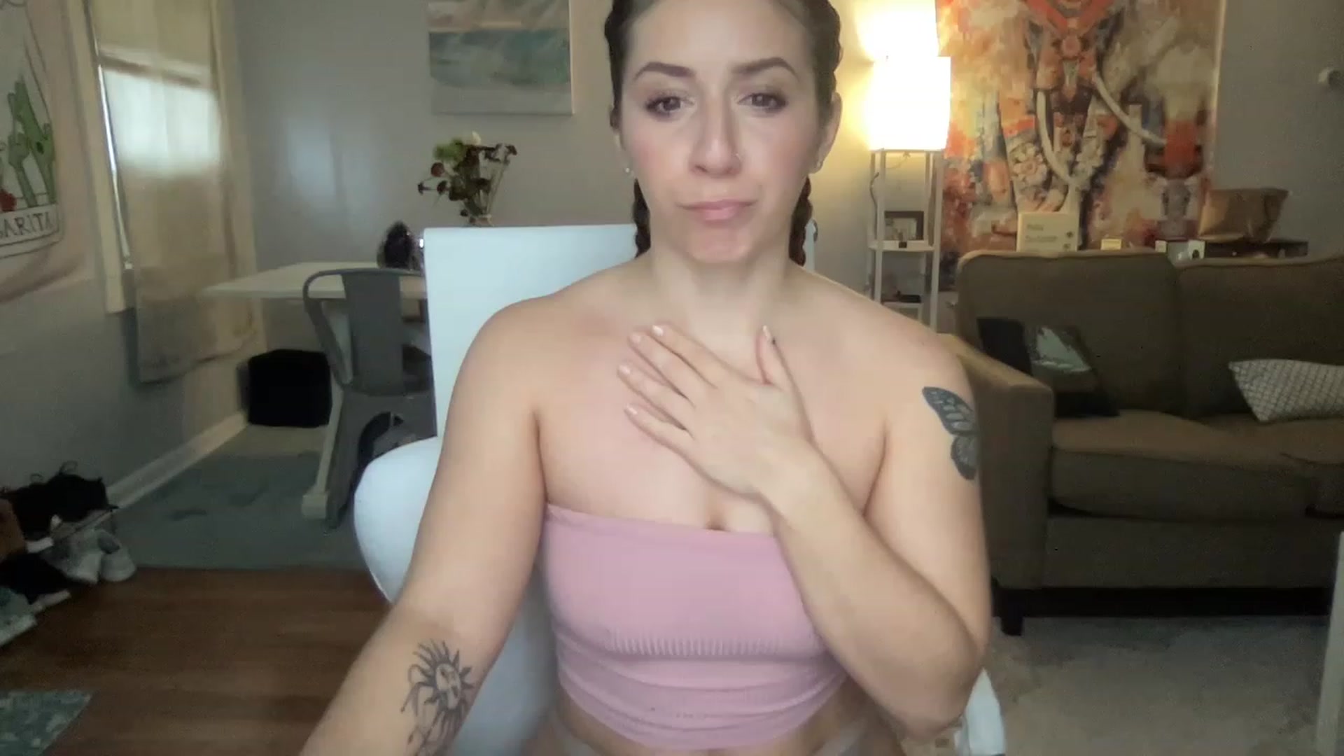 Gallery image thumbnail from RosiePedal's myfreecams stream on, 12/16/2022, 15:35 image 1 of 20