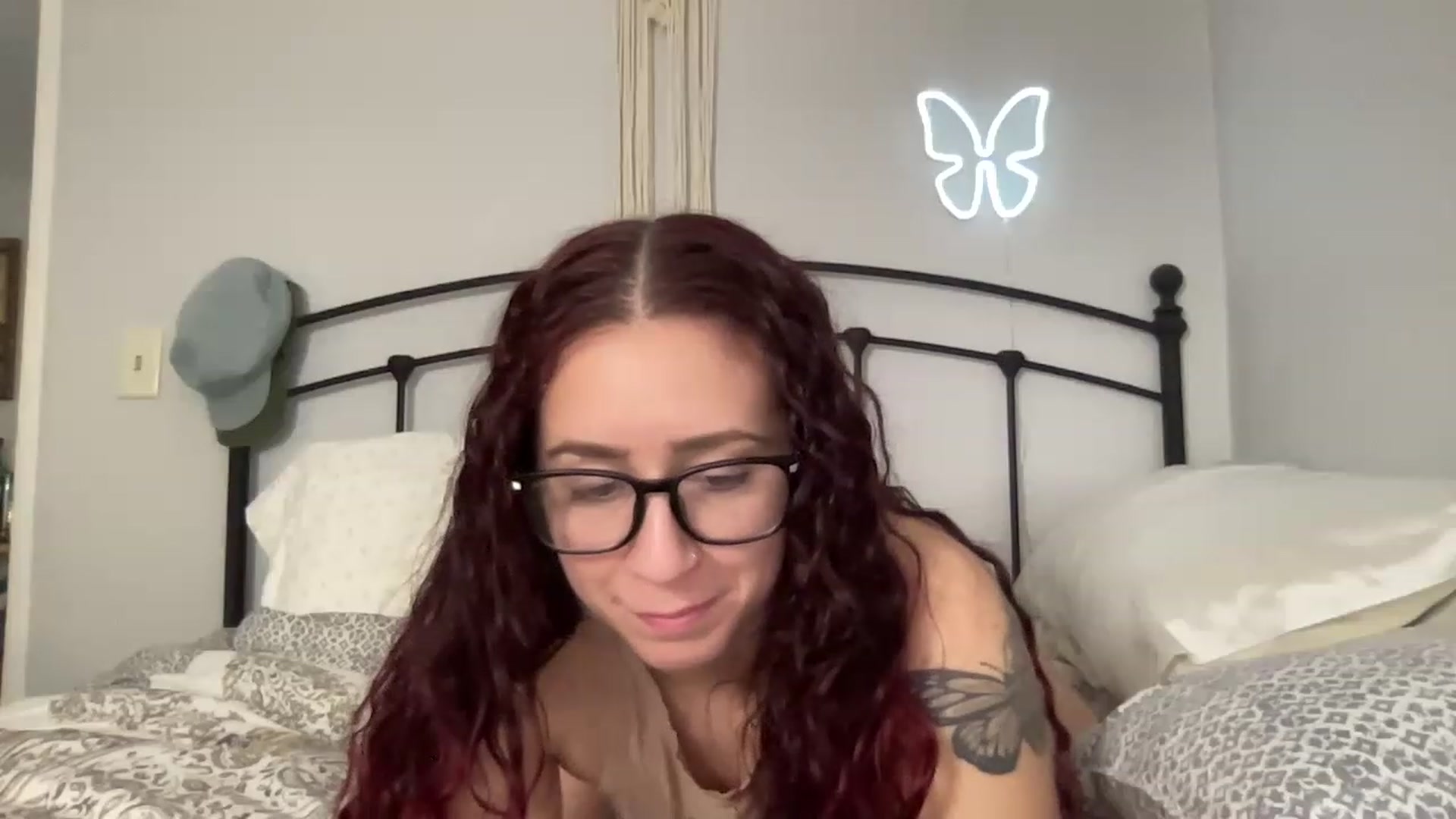 Gallery image thumbnail from RosiePedal's myfreecams stream on, 01/22/2023, 16:22 image 20 of 20