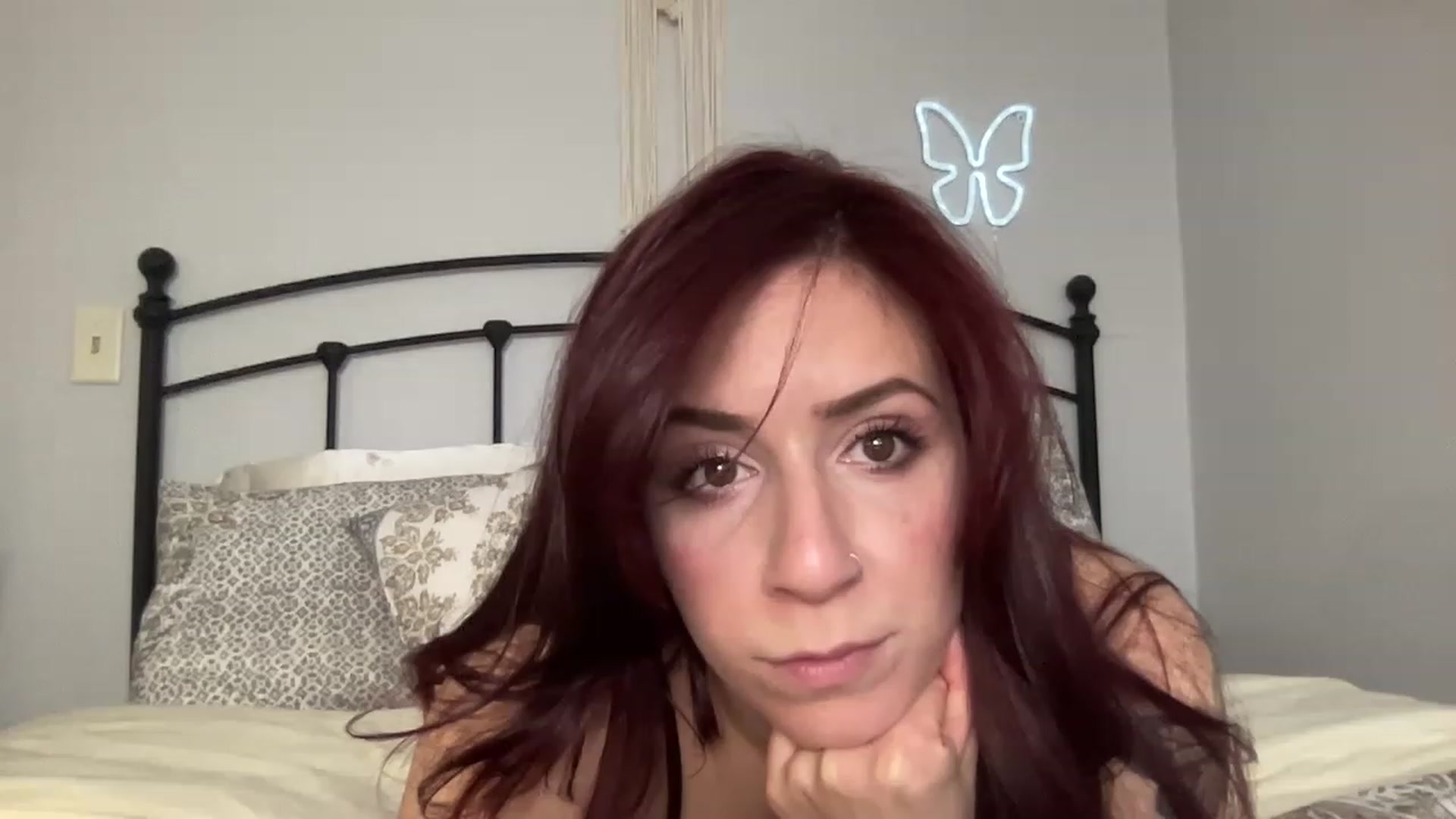 Gallery image thumbnail from RosiePedal's myfreecams stream on, 03/13/2023, 15:59 image 15 of 20