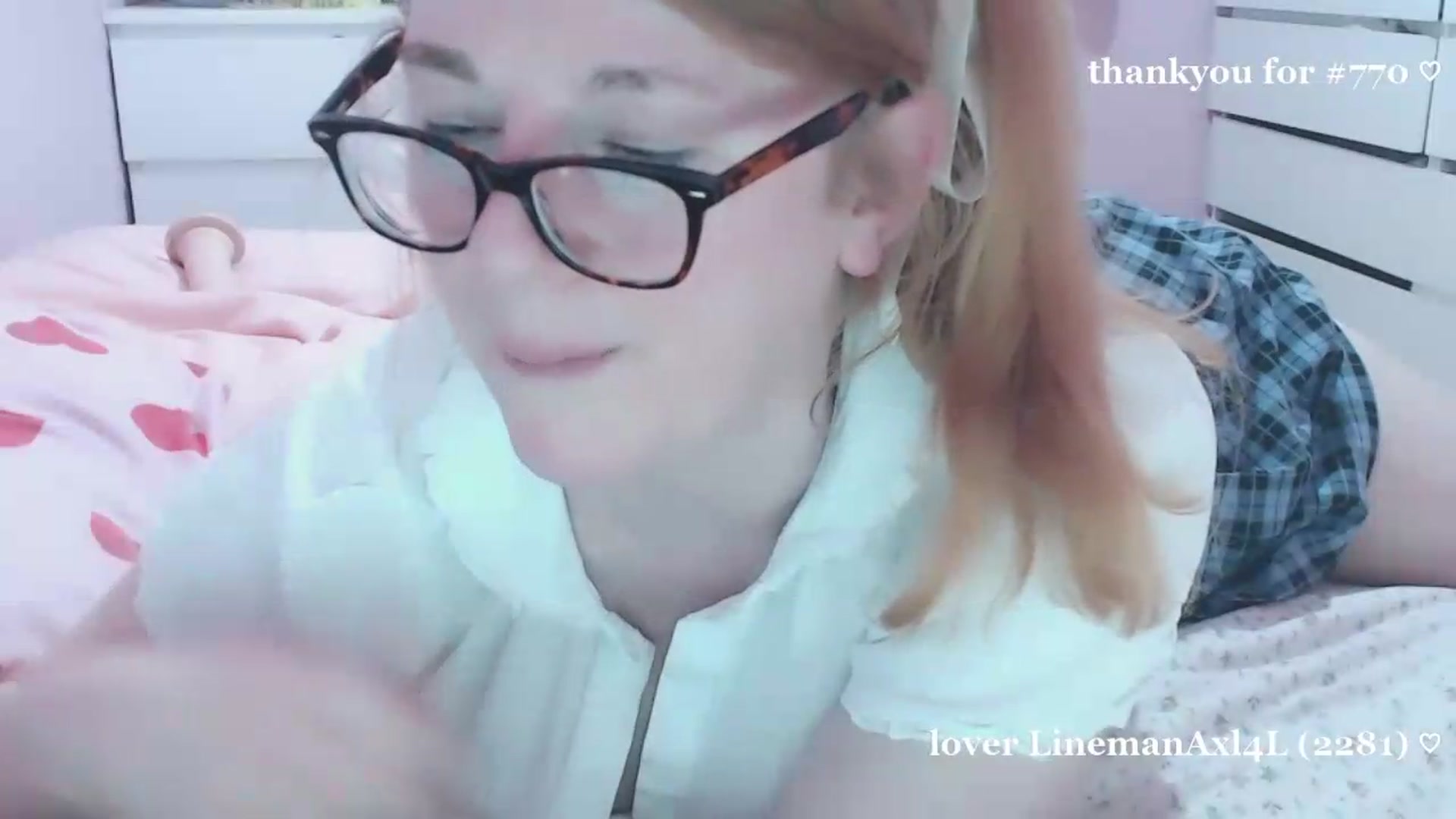 Gallery image thumbnail from RosieRibbons's myfreecams stream on, 05/22/2026, 23:44 image 18 of 20