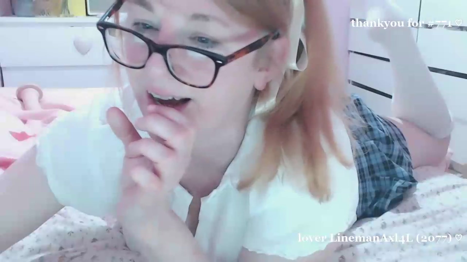 Gallery image thumbnail from RosieRibbons's myfreecams stream on, 05/22/2026, 23:44 image 9 of 20