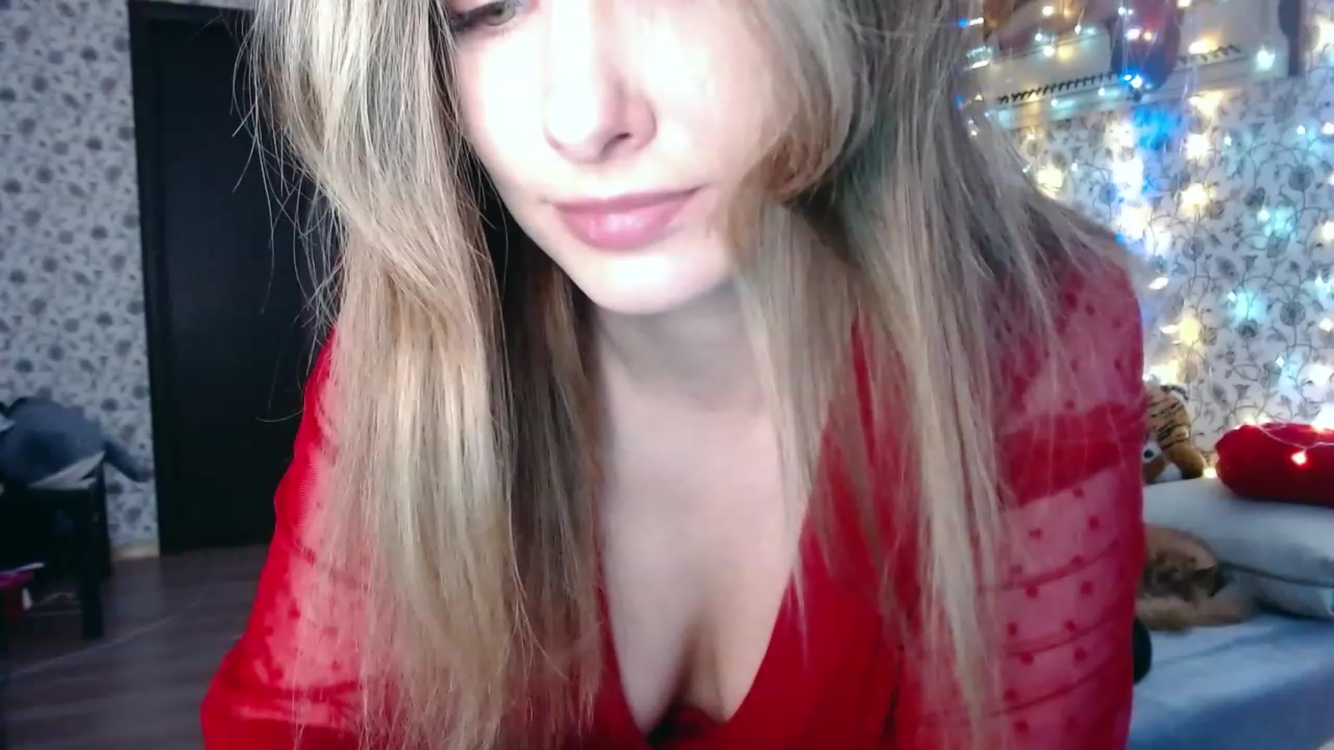 Gallery image thumbnail from RosieRosa's myfreecams stream on, 11/21/2022, 13:42 image 5 of 20
