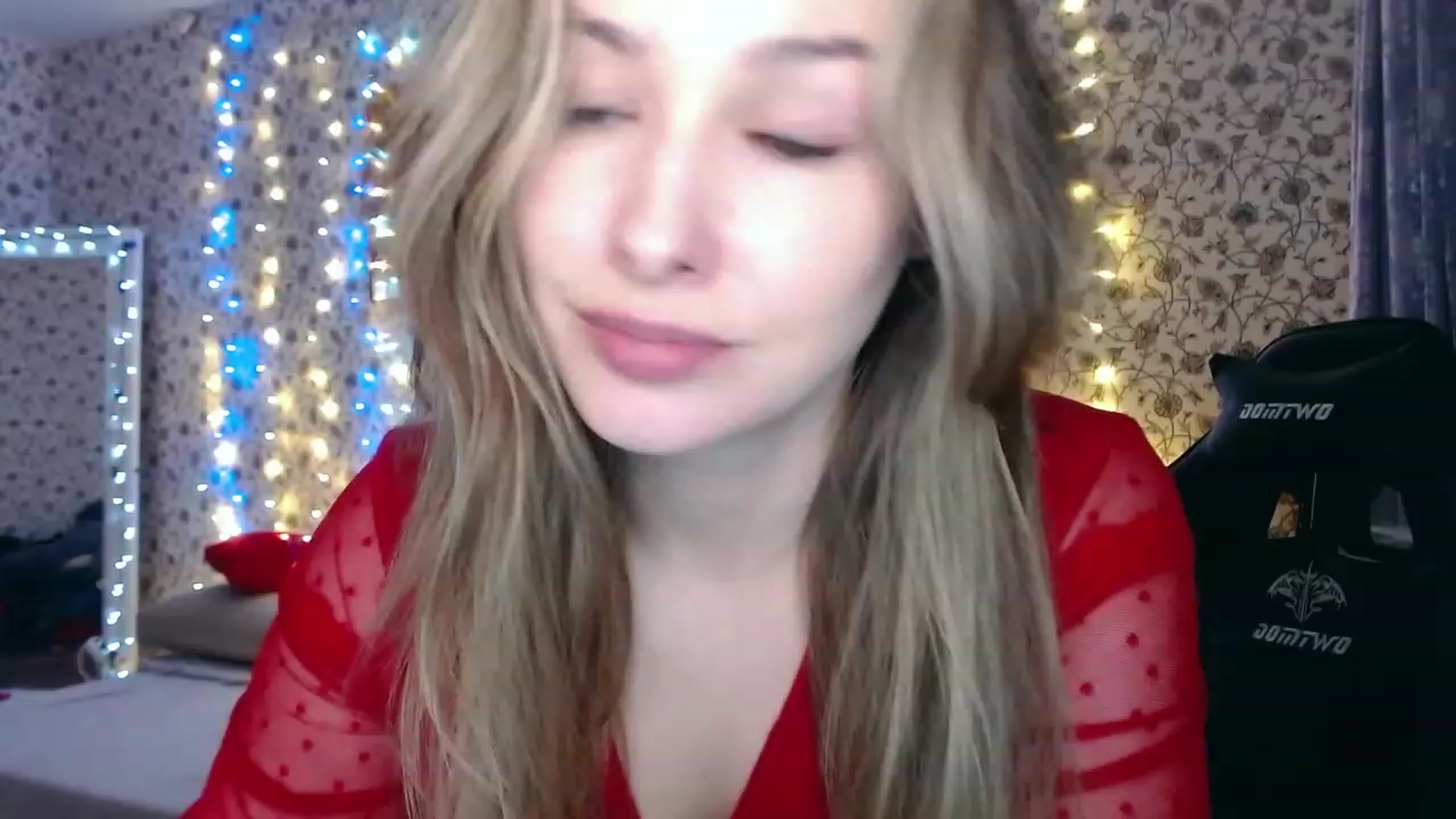 Gallery image thumbnail from RosieRosa's myfreecams stream on, 11/21/2022, 15:31 image 3 of 20