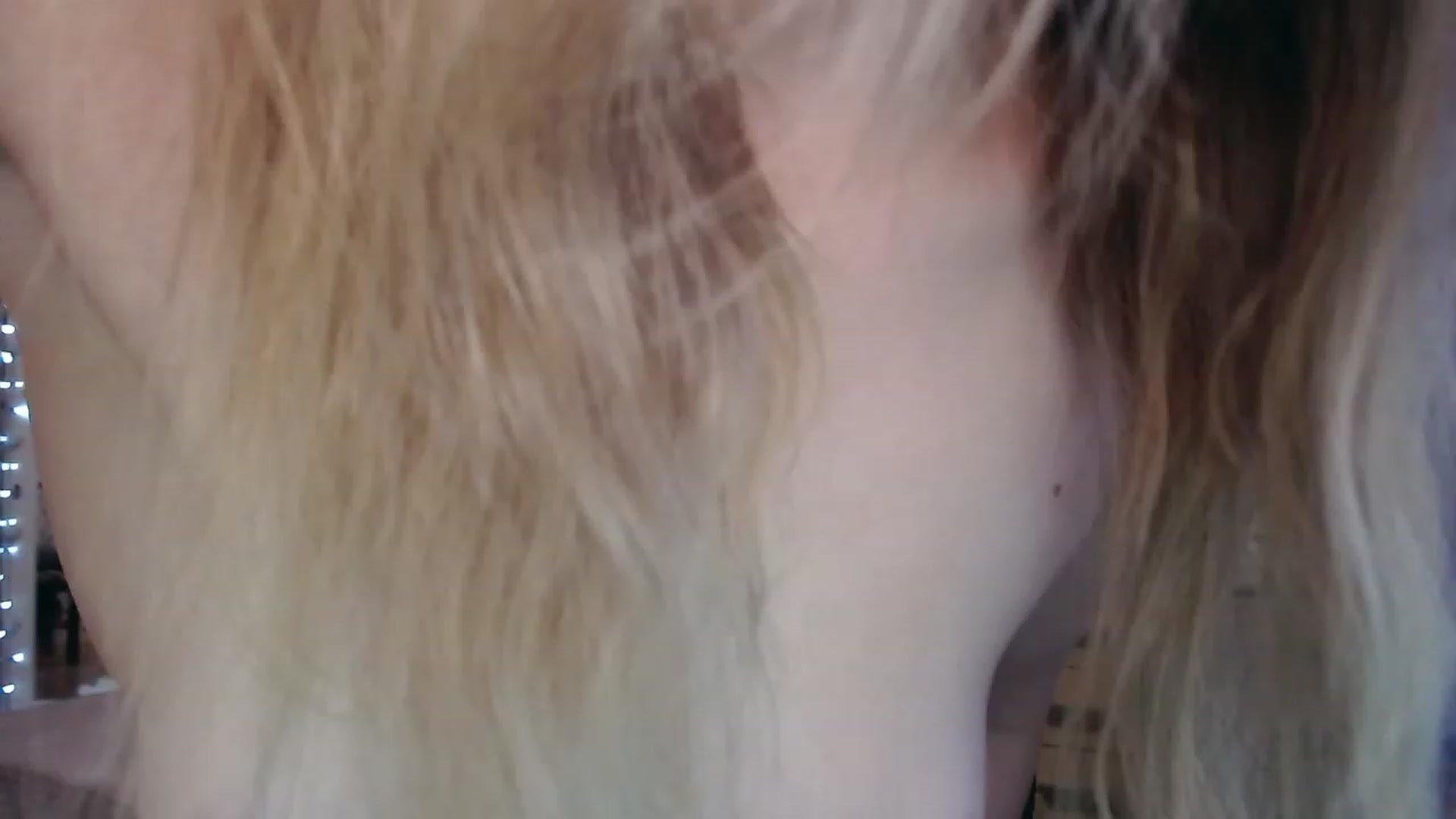 Gallery image thumbnail from RosieRosa's myfreecams stream on, 11/29/2022, 07:07 image 13 of 20
