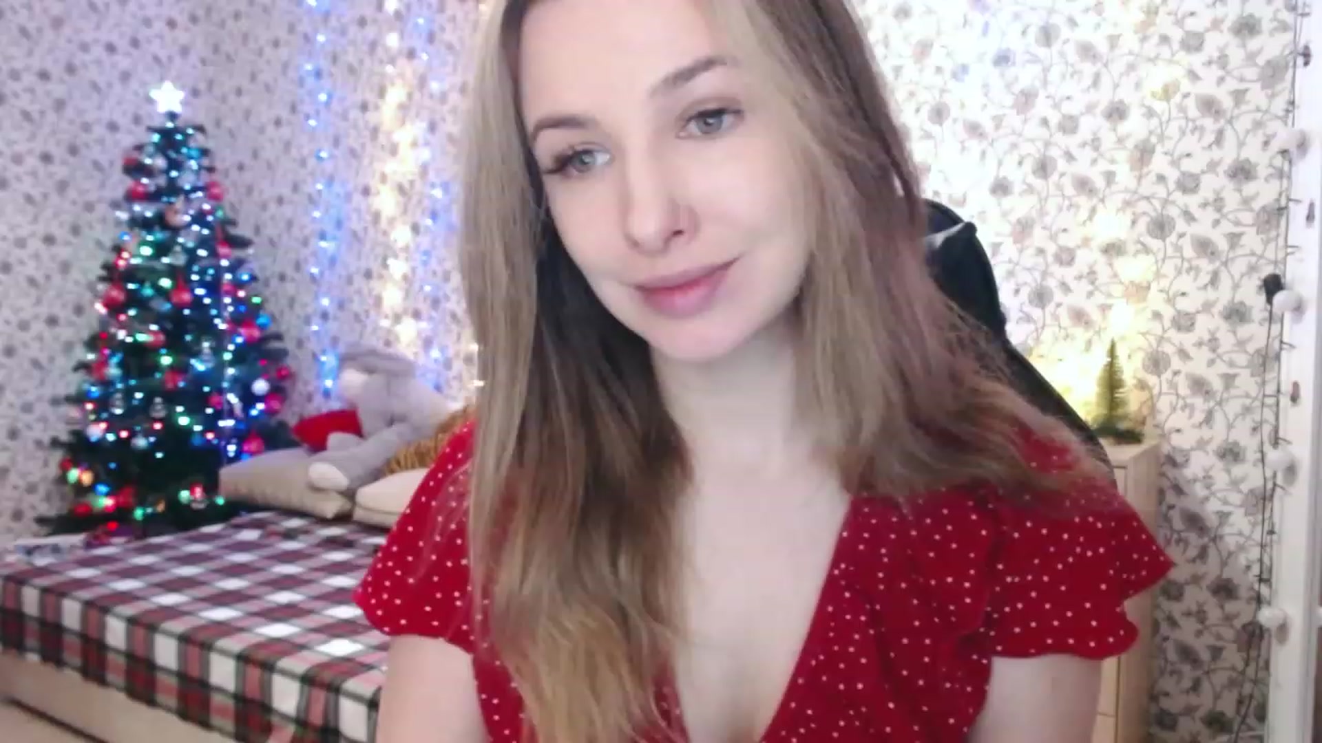 Gallery image thumbnail from RosieRosa's myfreecams stream on, 12/25/2022, 05:56 image 18 of 20