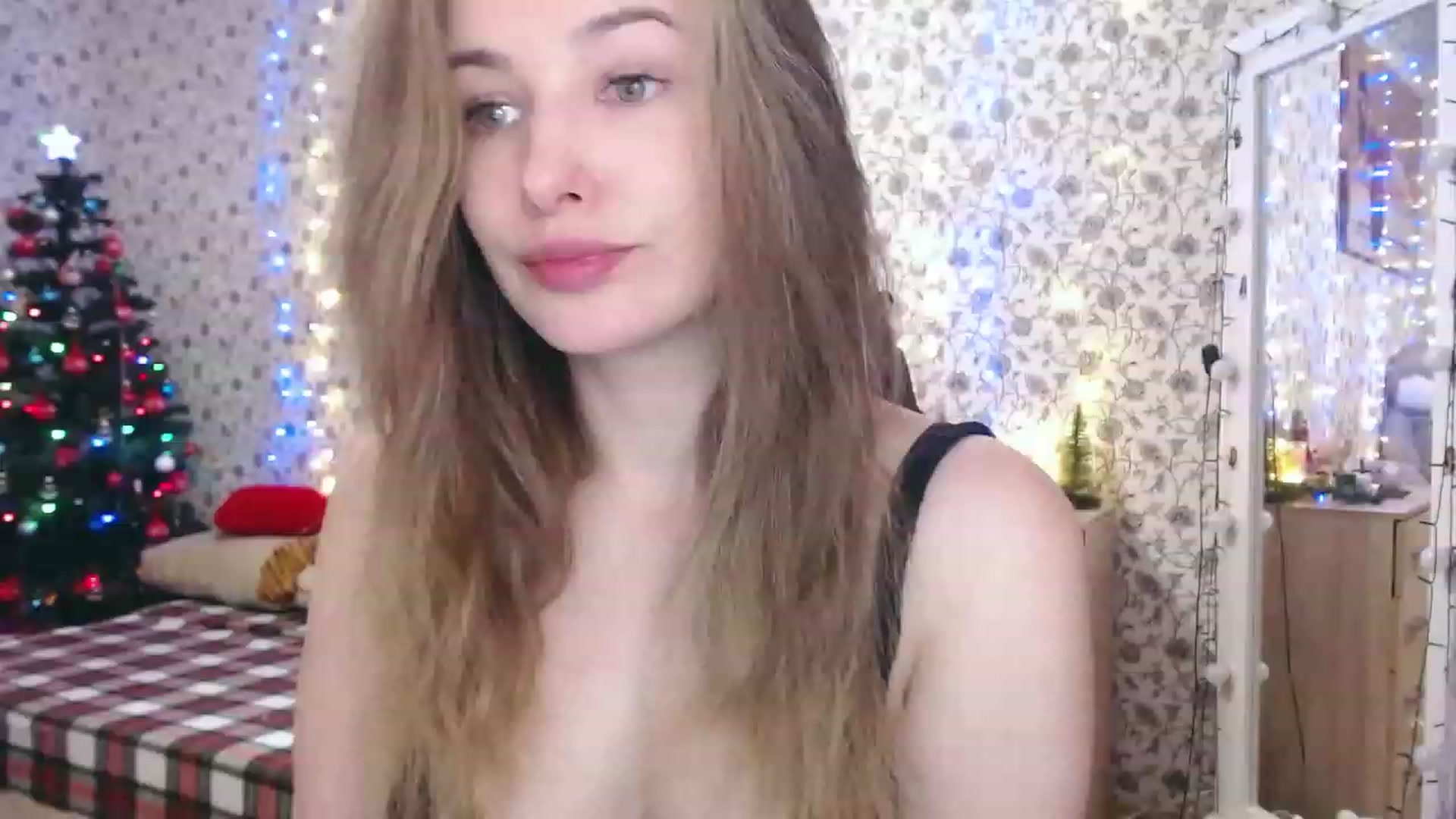 Gallery image thumbnail from RosieRosa's myfreecams stream on, 12/27/2022, 04:39 image 19 of 20
