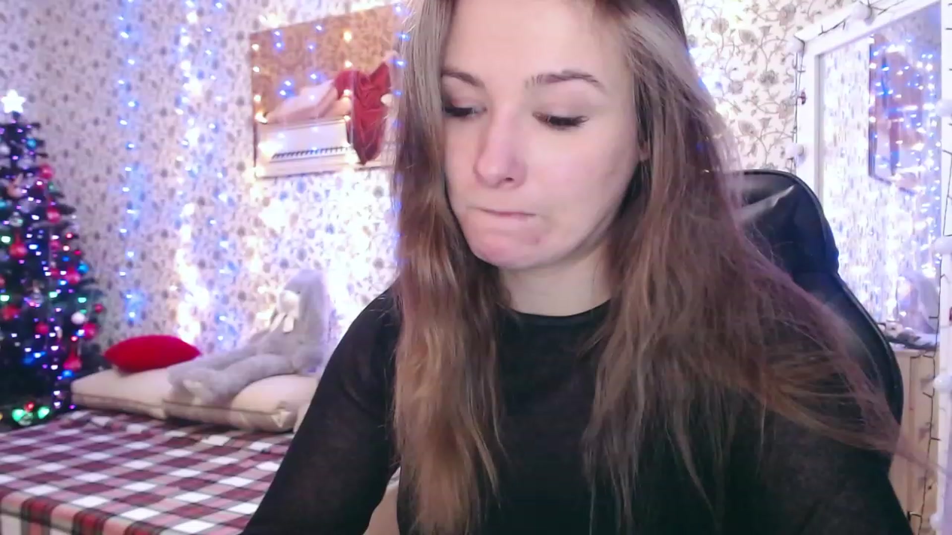 Gallery image thumbnail from RosieRosa's myfreecams stream on, 01/13/2023, 07:15 image 20 of 20