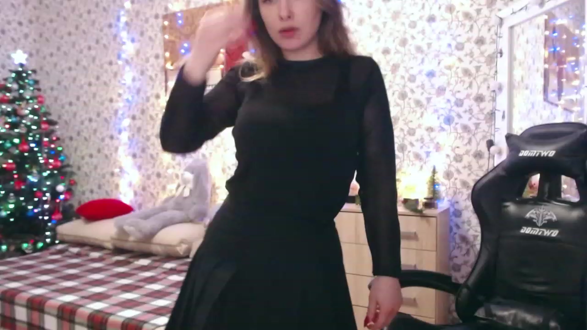 Gallery image thumbnail from RosieRosa's myfreecams stream on, 01/13/2023, 07:15 image 5 of 20