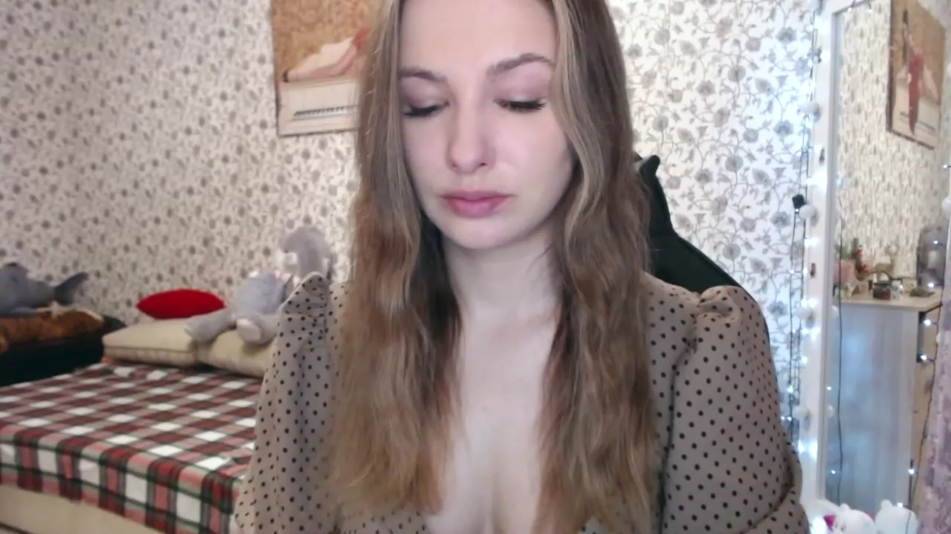 Gallery image thumbnail from RosieRosa's myfreecams stream on, 01/23/2023, 04:48 image 11 of 20