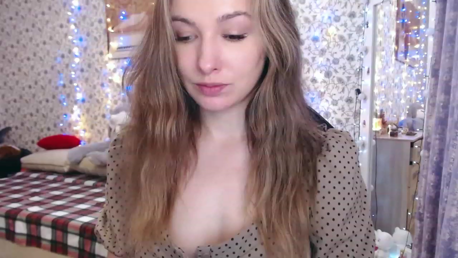 Gallery image thumbnail from RosieRosa's myfreecams stream on, 01/23/2023, 07:14 image 14 of 20