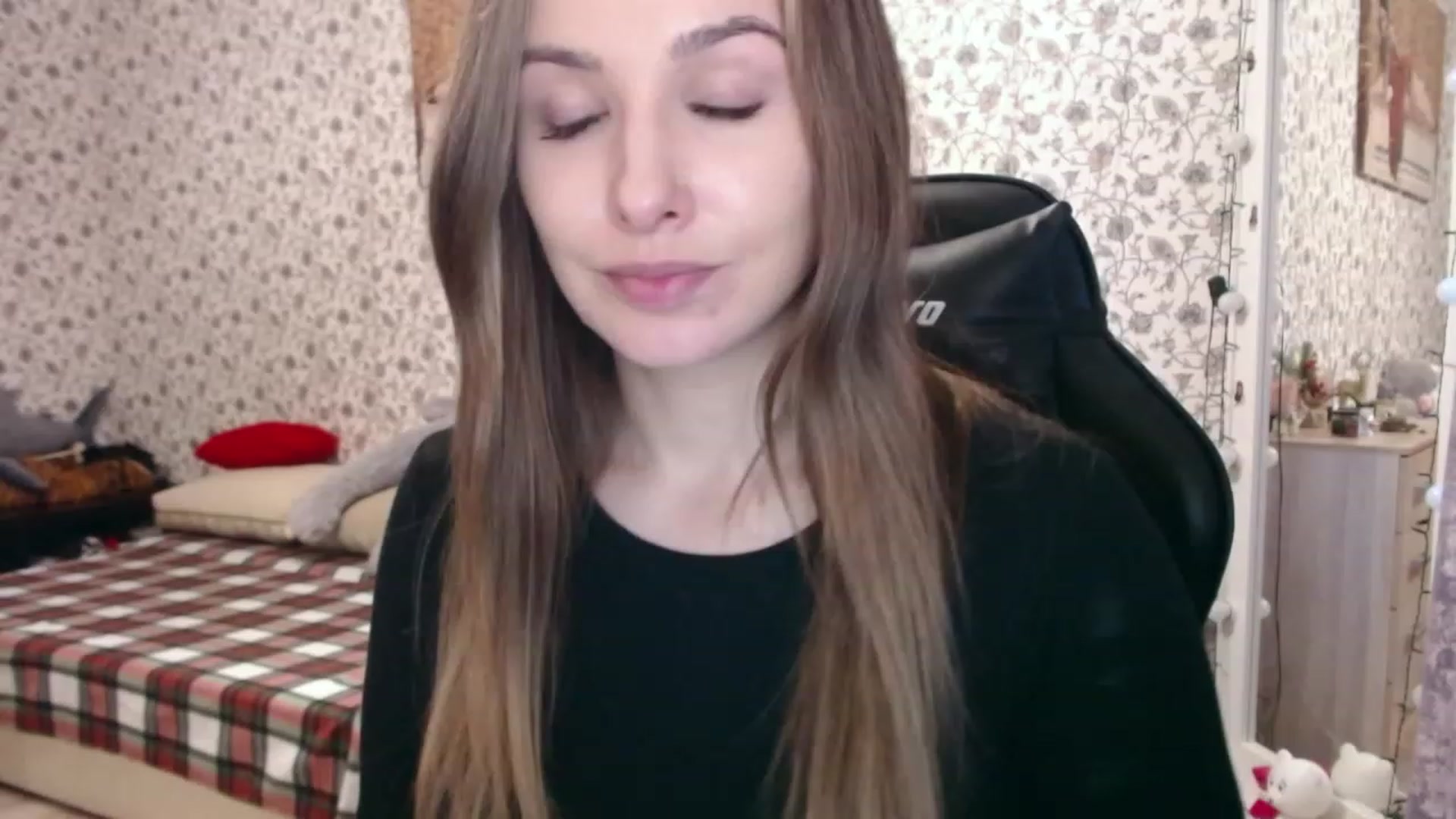 Gallery image thumbnail from RosieRosa's myfreecams stream on, 01/25/2023, 13:20 image 15 of 20