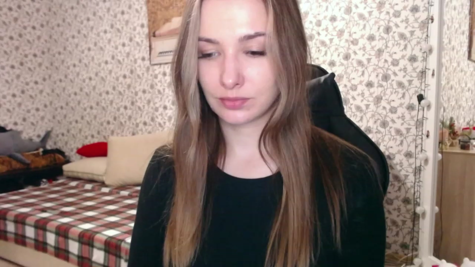 Gallery image thumbnail from RosieRosa's myfreecams stream on, 01/25/2023, 15:09 image 4 of 20