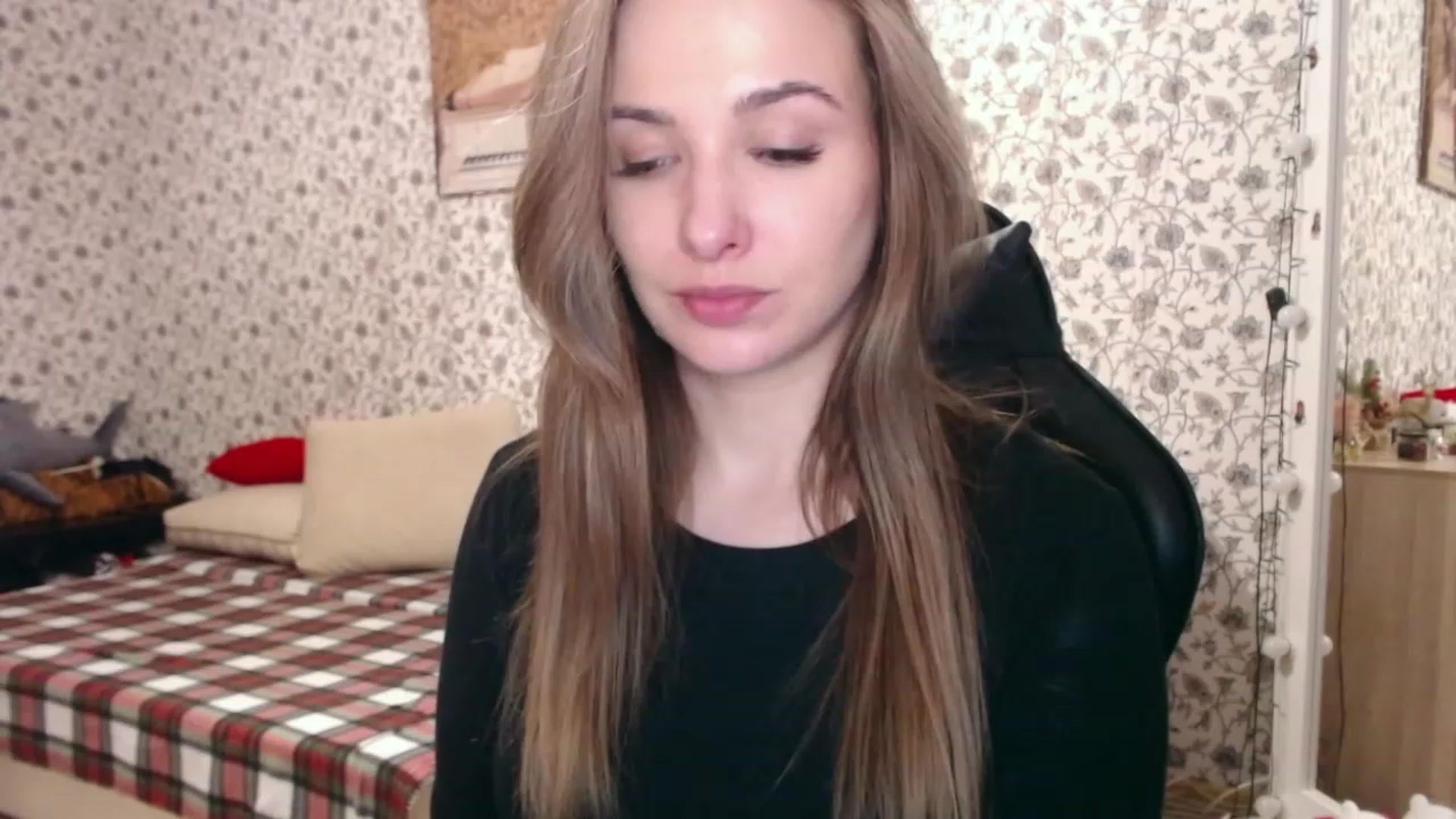 Gallery image thumbnail from RosieRosa's myfreecams stream on, 01/25/2023, 15:09 image 6 of 20
