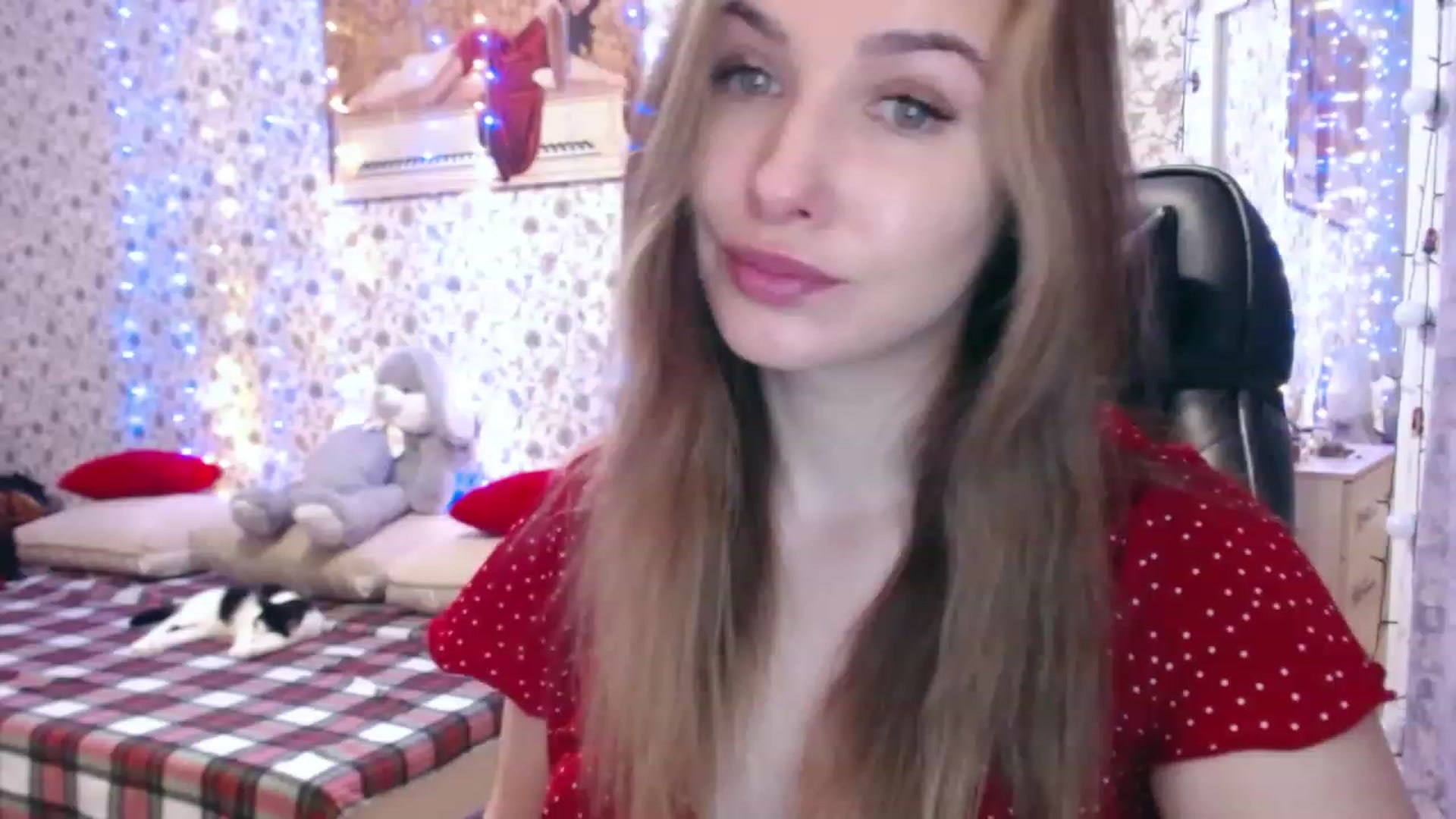Gallery image thumbnail from RosieRosa's myfreecams stream on, 01/26/2023, 07:05 image 2 of 20