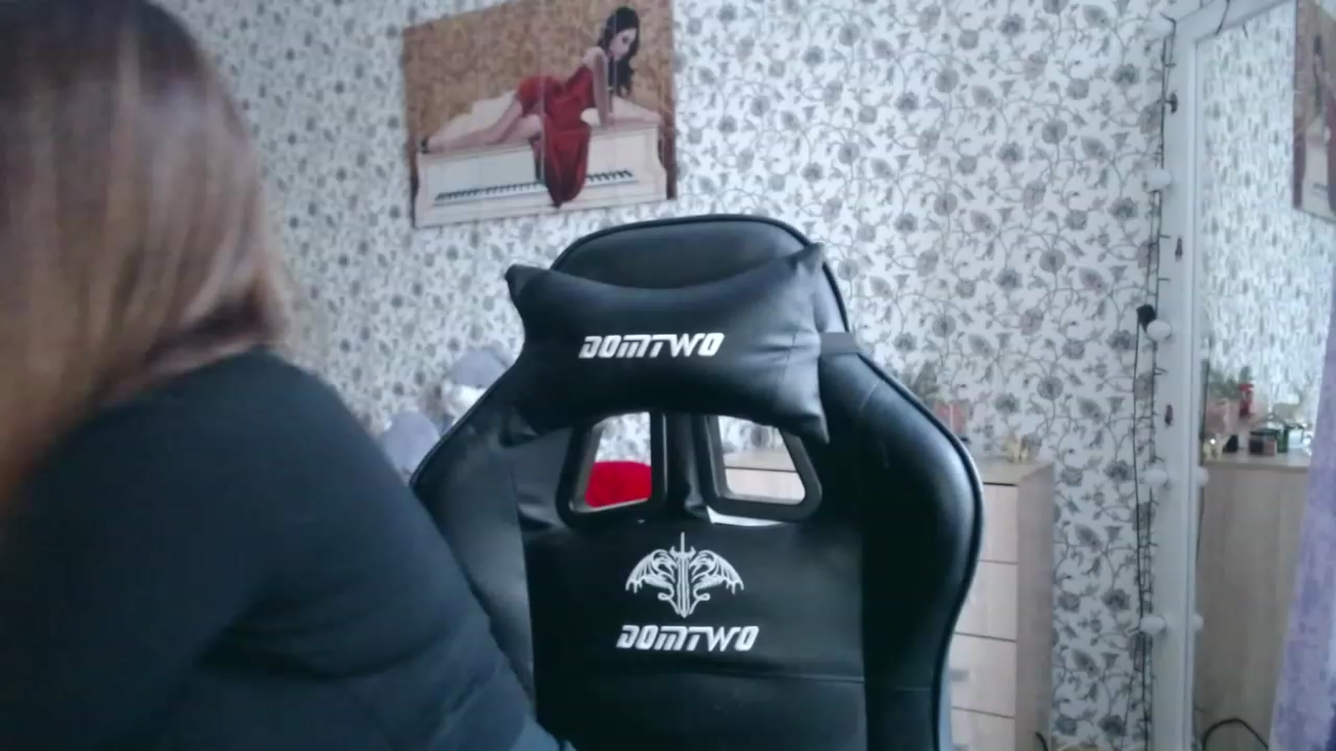 Gallery image thumbnail from RosieRosa's myfreecams stream on, 02/01/2023, 13:31 image 3 of 20