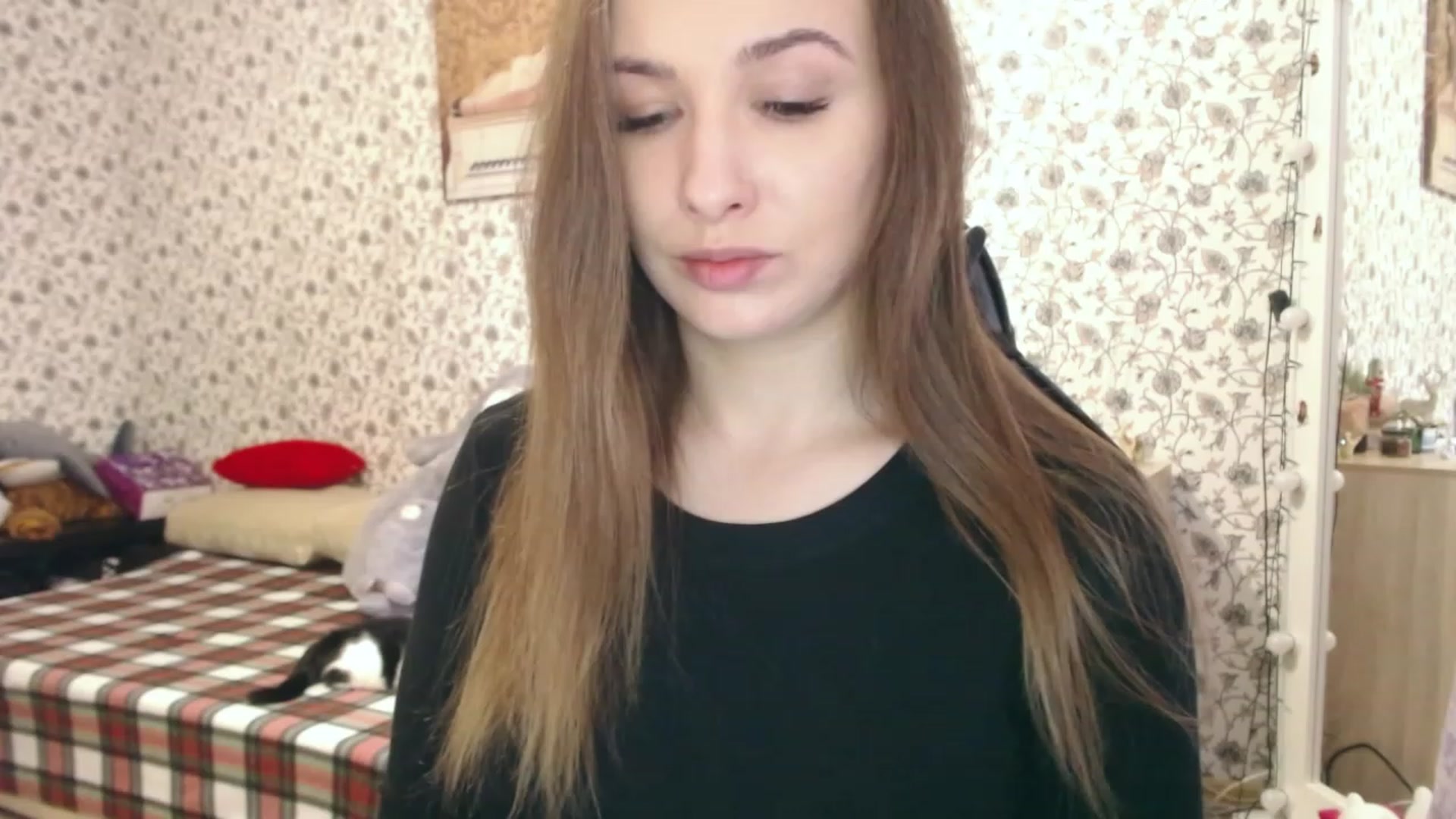 Gallery image thumbnail from RosieRosa's myfreecams stream on, 02/01/2023, 13:31 image 13 of 20