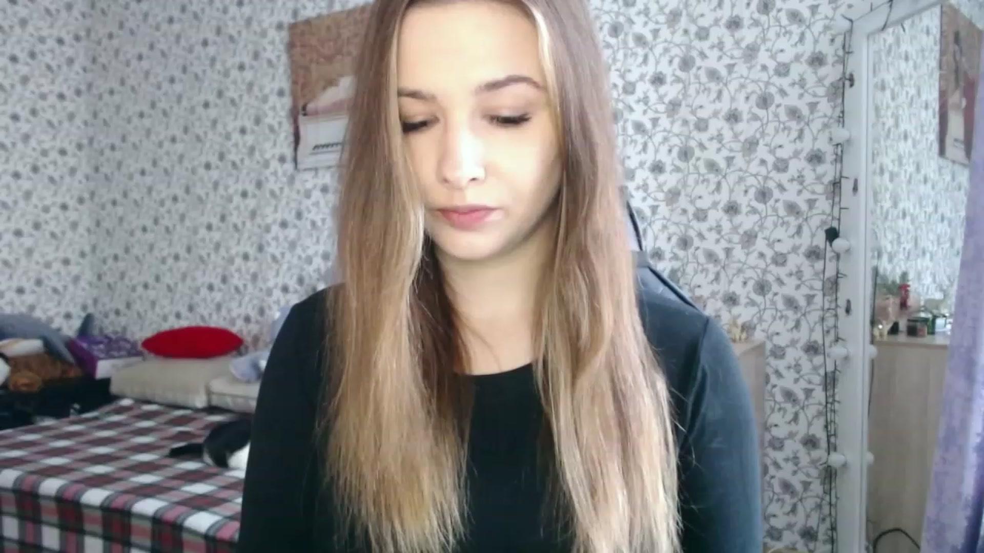 Gallery image thumbnail from RosieRosa's myfreecams stream on, 02/01/2023, 13:31 image 1 of 20