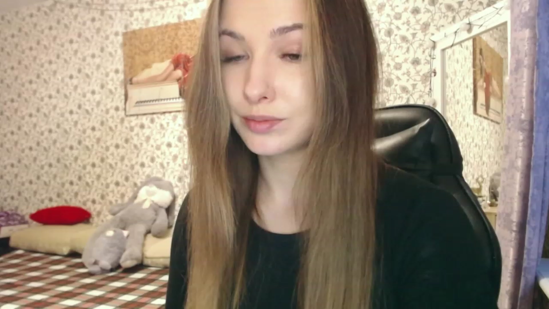 Gallery image thumbnail from RosieRosa's myfreecams stream on, 02/01/2023, 15:33 image 1 of 20