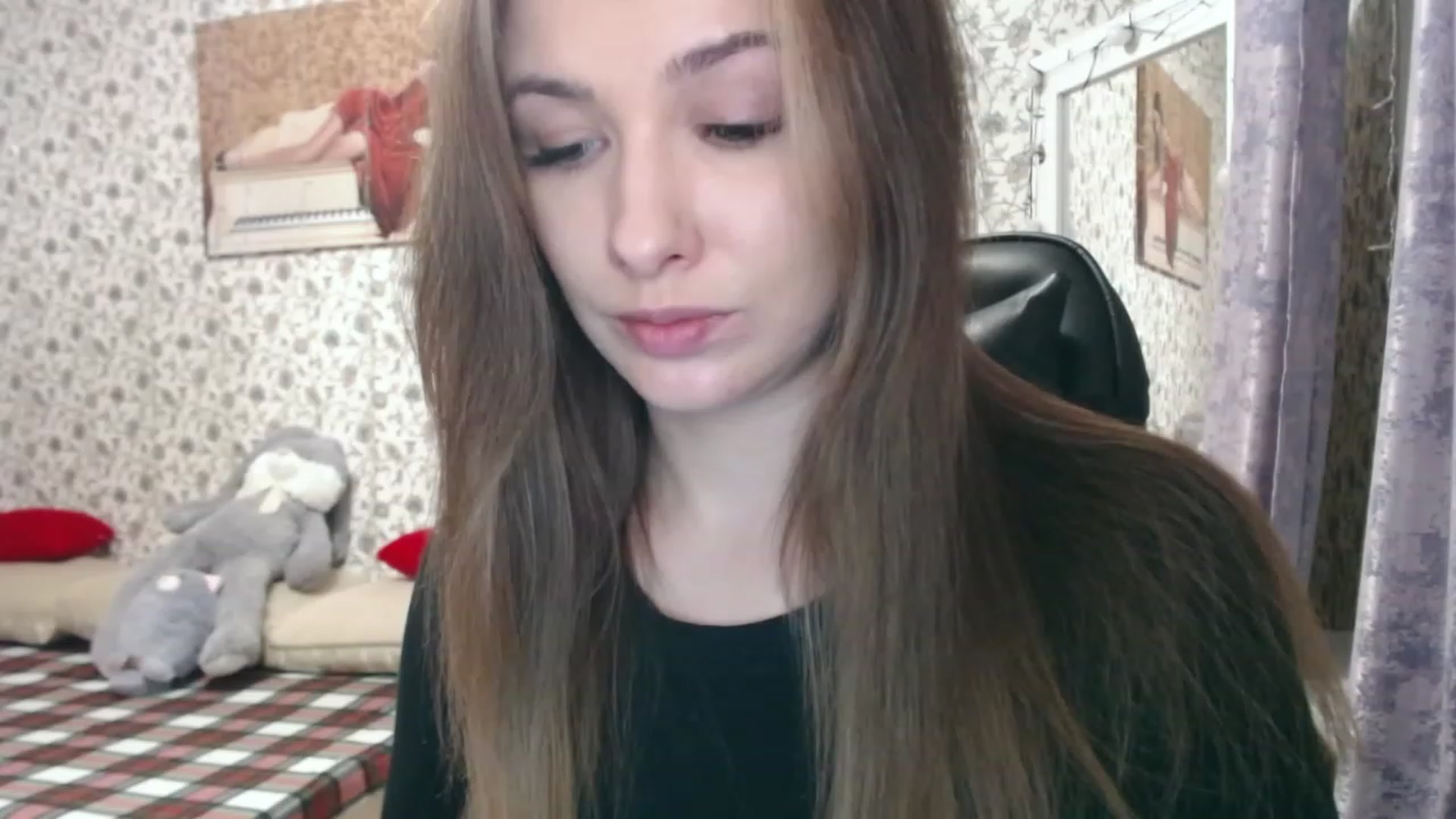 Gallery image thumbnail from RosieRosa's myfreecams stream on, 02/01/2023, 15:33 image 9 of 20