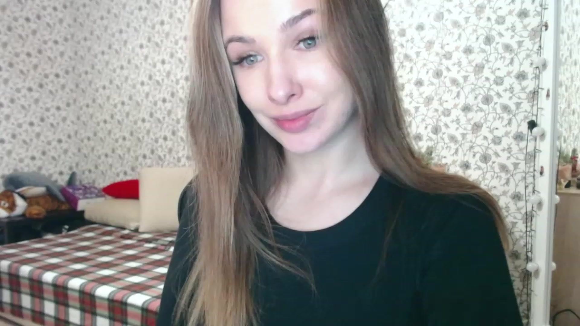 Gallery image thumbnail from RosieRosa's myfreecams stream on, 02/01/2023, 15:33 image 19 of 20