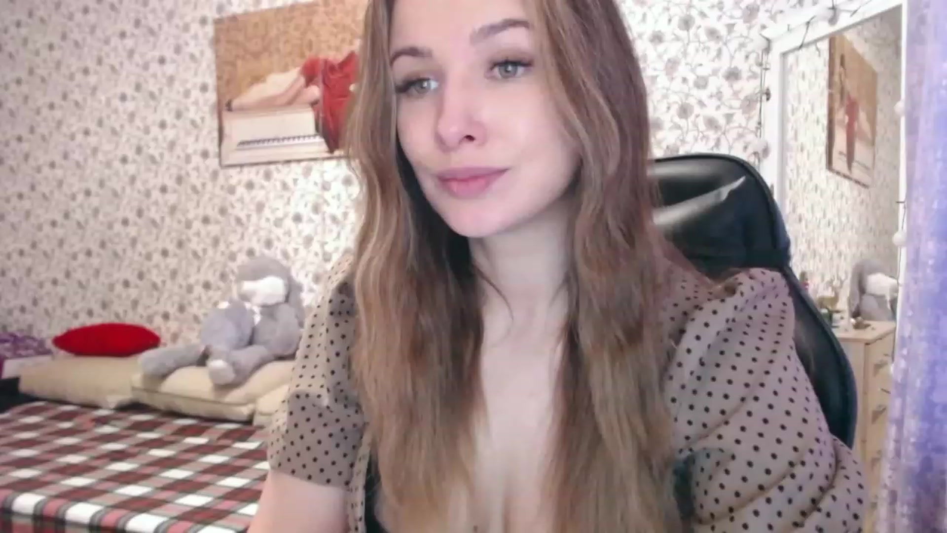 Gallery image thumbnail from RosieRosa's myfreecams stream on, 02/02/2023, 07:27 image 8 of 20