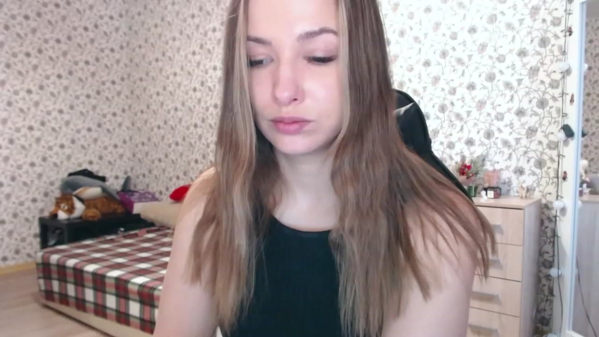 Gallery image thumbnail from RosieRosa's myfreecams stream on, 02/08/2023, 07:13 image 20 of 20