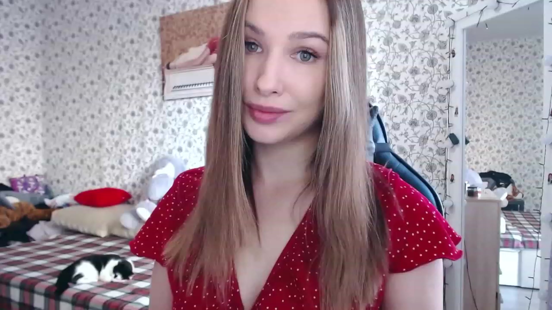 Gallery image thumbnail from RosieRosa's myfreecams stream on, 02/15/2023, 13:45 image 1 of 20
