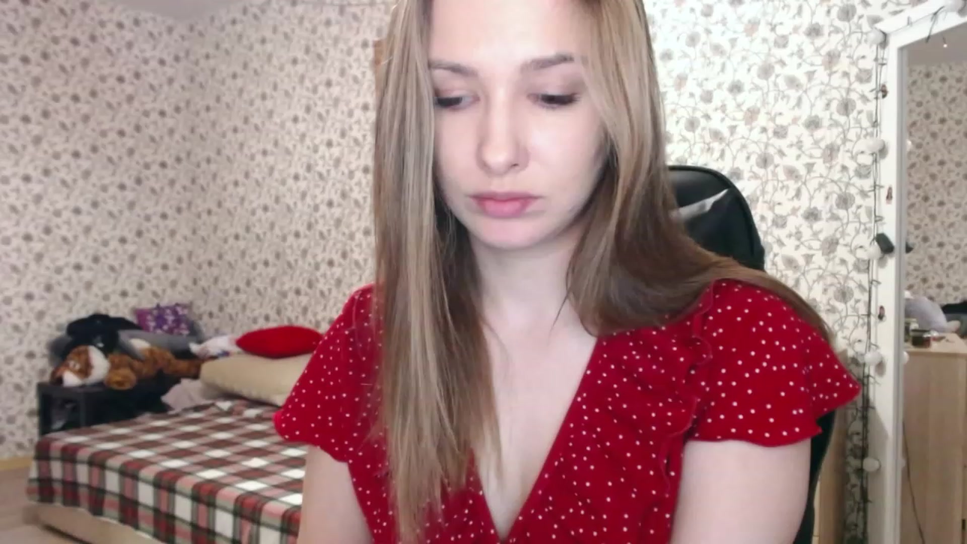 Gallery image thumbnail from RosieRosa's myfreecams stream on, 02/15/2023, 15:37 image 8 of 20