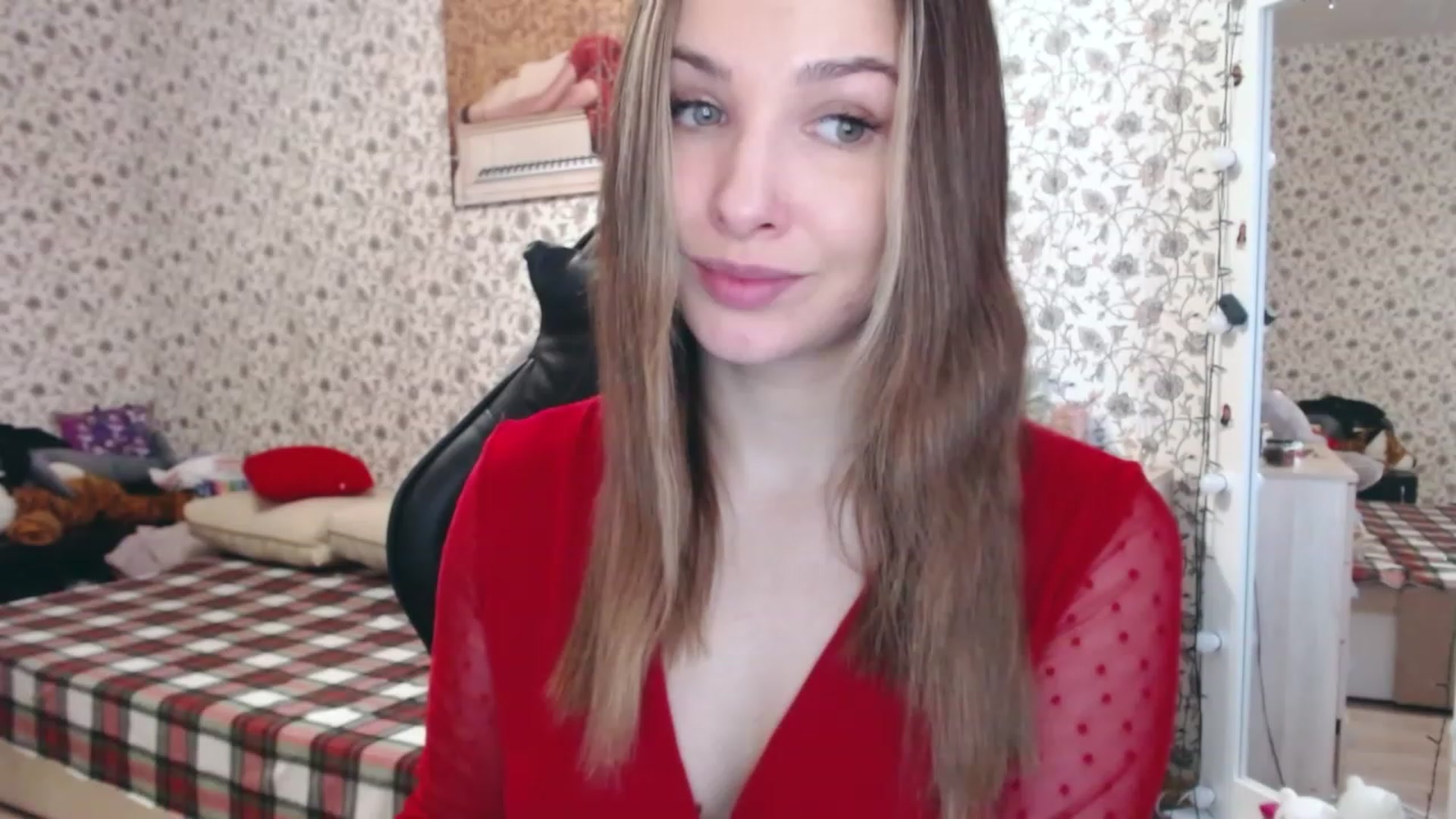 Gallery image thumbnail from RosieRosa's myfreecams stream on, 02/16/2023, 07:13 image 14 of 20