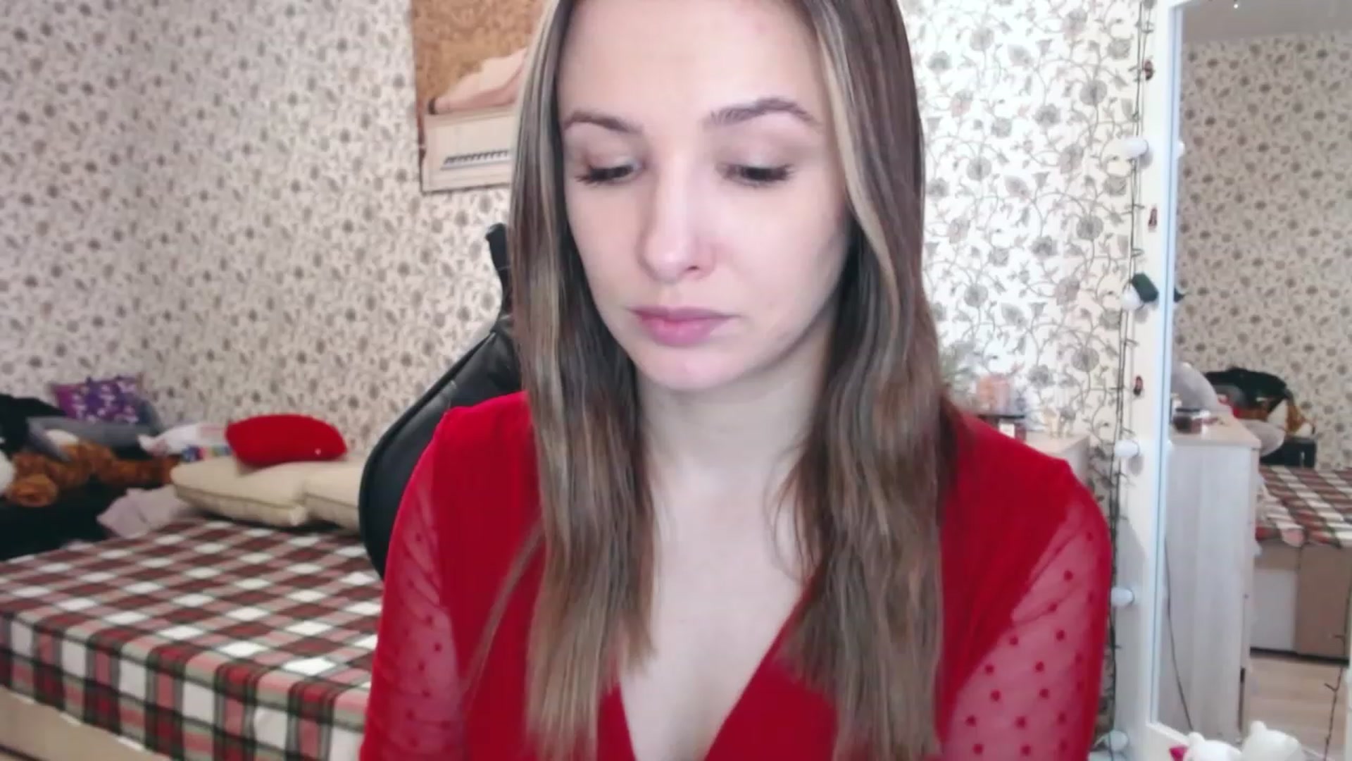 Gallery image thumbnail from RosieRosa's myfreecams stream on, 02/16/2023, 07:13 image 16 of 20
