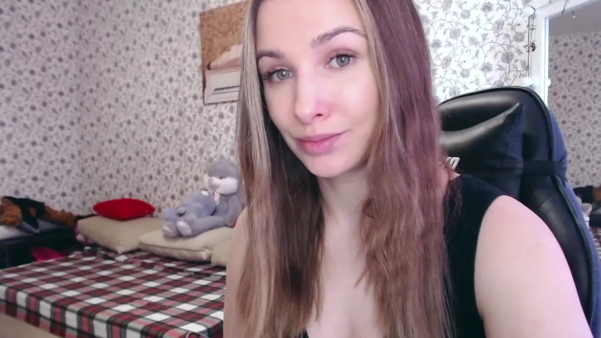 Gallery image thumbnail from RosieRosa's myfreecams stream on, 02/23/2023, 07:08 image 12 of 20