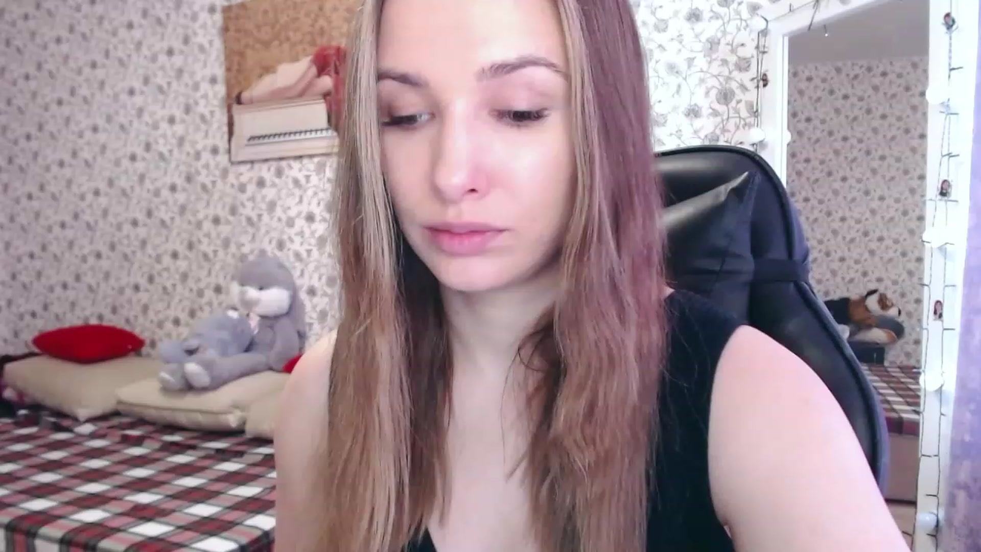 Gallery image thumbnail from RosieRosa's myfreecams stream on, 02/23/2023, 07:08 image 20 of 20