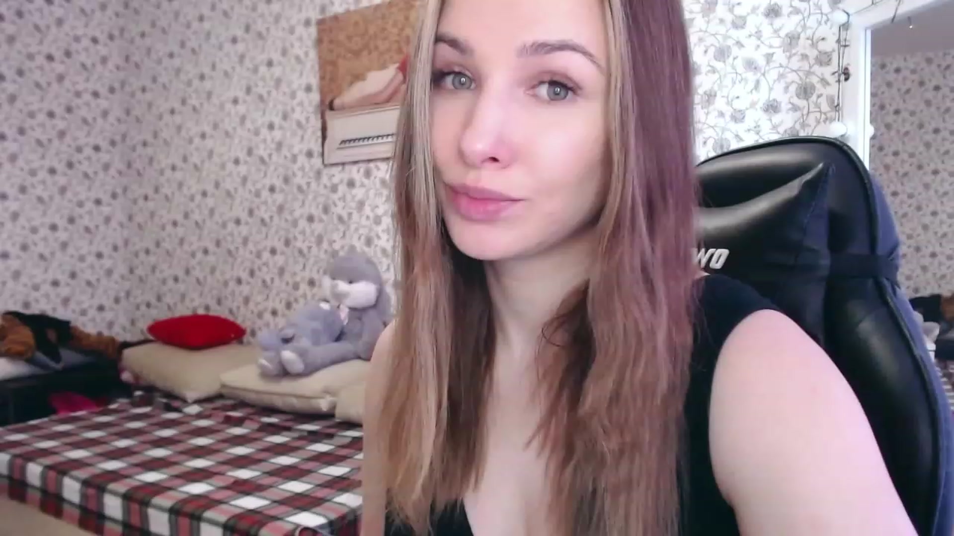 Gallery image thumbnail from RosieRosa's myfreecams stream on, 02/23/2023, 07:08 image 11 of 20