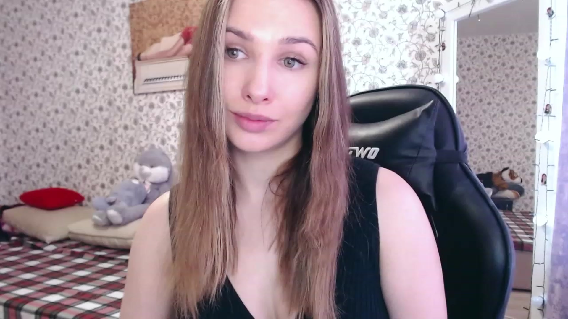Gallery image thumbnail from RosieRosa's myfreecams stream on, 02/23/2023, 07:08 image 19 of 20