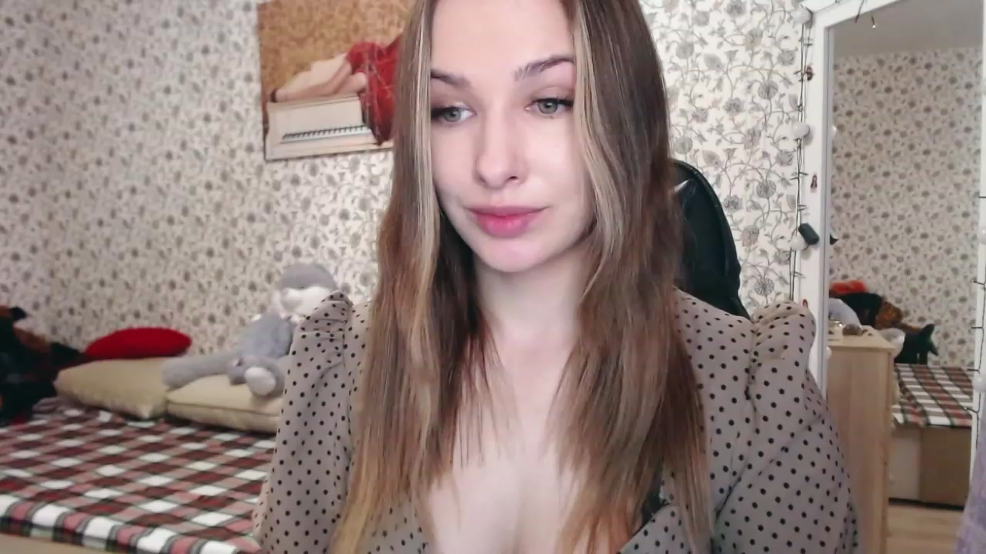 Gallery image thumbnail from RosieRosa's myfreecams stream on, 02/27/2023, 05:16 image 7 of 20