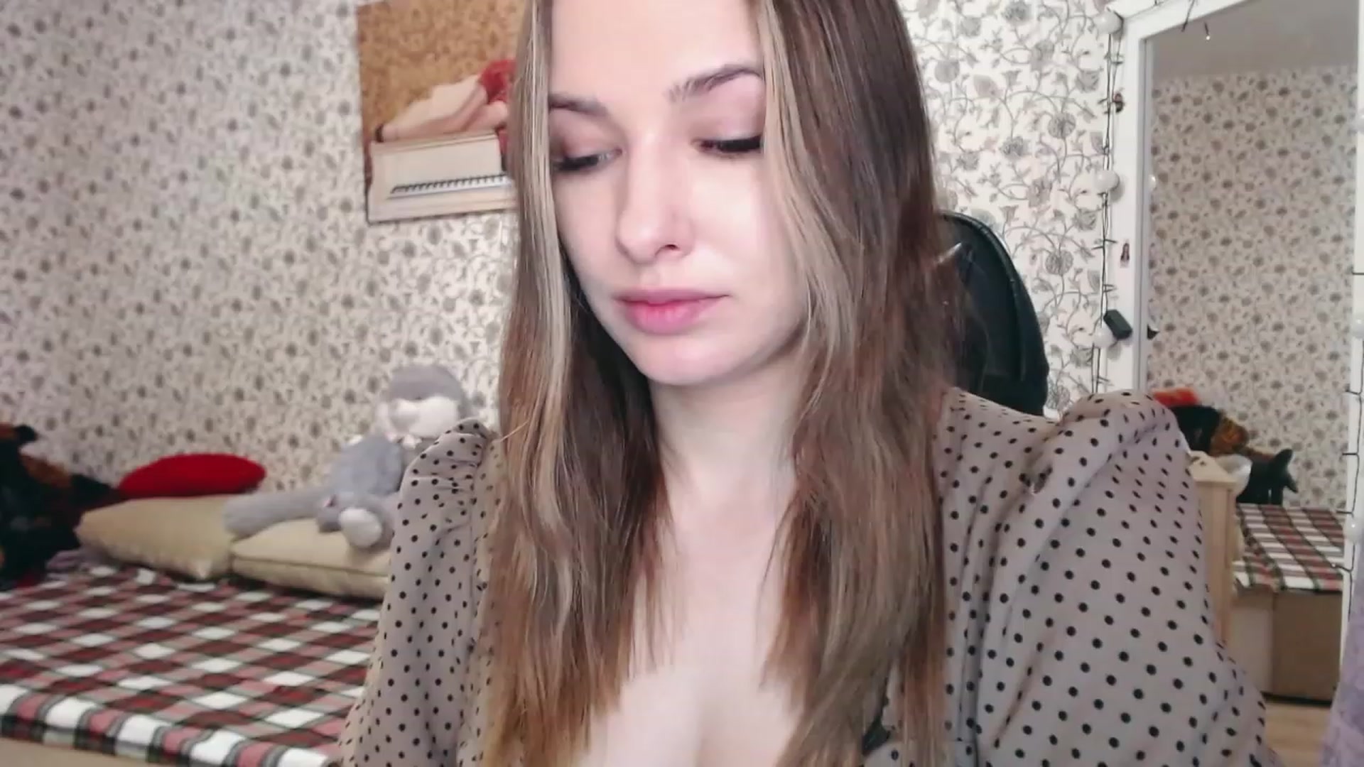 Gallery image thumbnail from RosieRosa's myfreecams stream on, 02/27/2023, 05:16 image 14 of 20