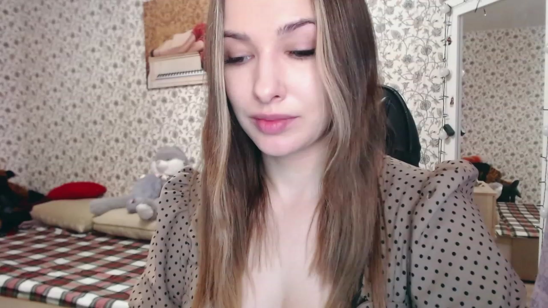 Gallery image thumbnail from RosieRosa's myfreecams stream on, 02/27/2023, 05:16 image 11 of 20