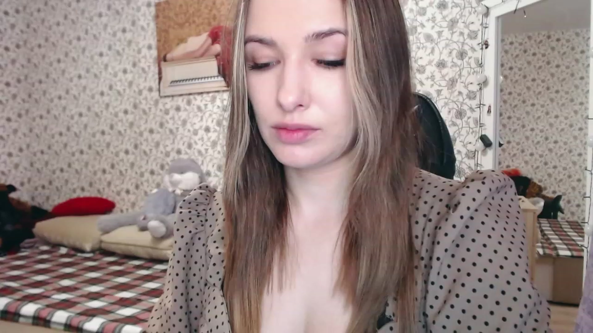 Gallery image thumbnail from RosieRosa's myfreecams stream on, 02/27/2023, 05:16 image 17 of 20