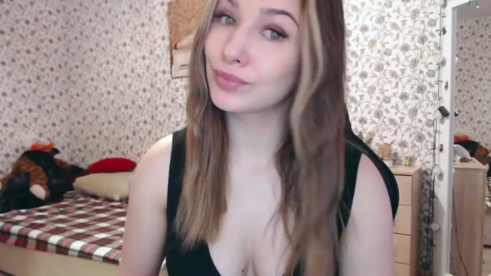 Gallery image thumbnail from RosieRosa's myfreecams stream on, 02/28/2023, 06:37 image 2 of 20