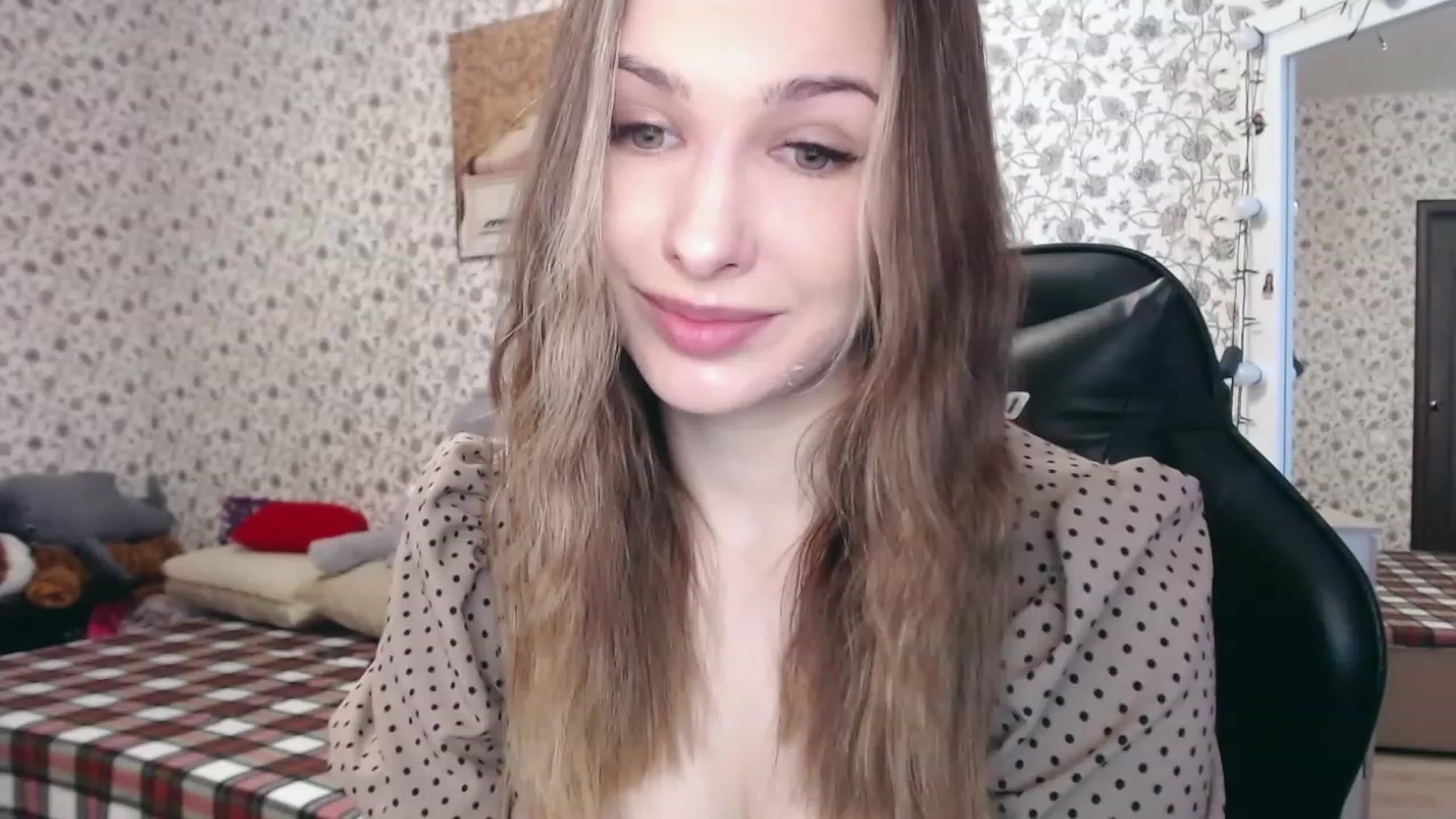 Gallery image thumbnail from RosieRosa's myfreecams stream on, 03/06/2023, 05:21 image 4 of 20