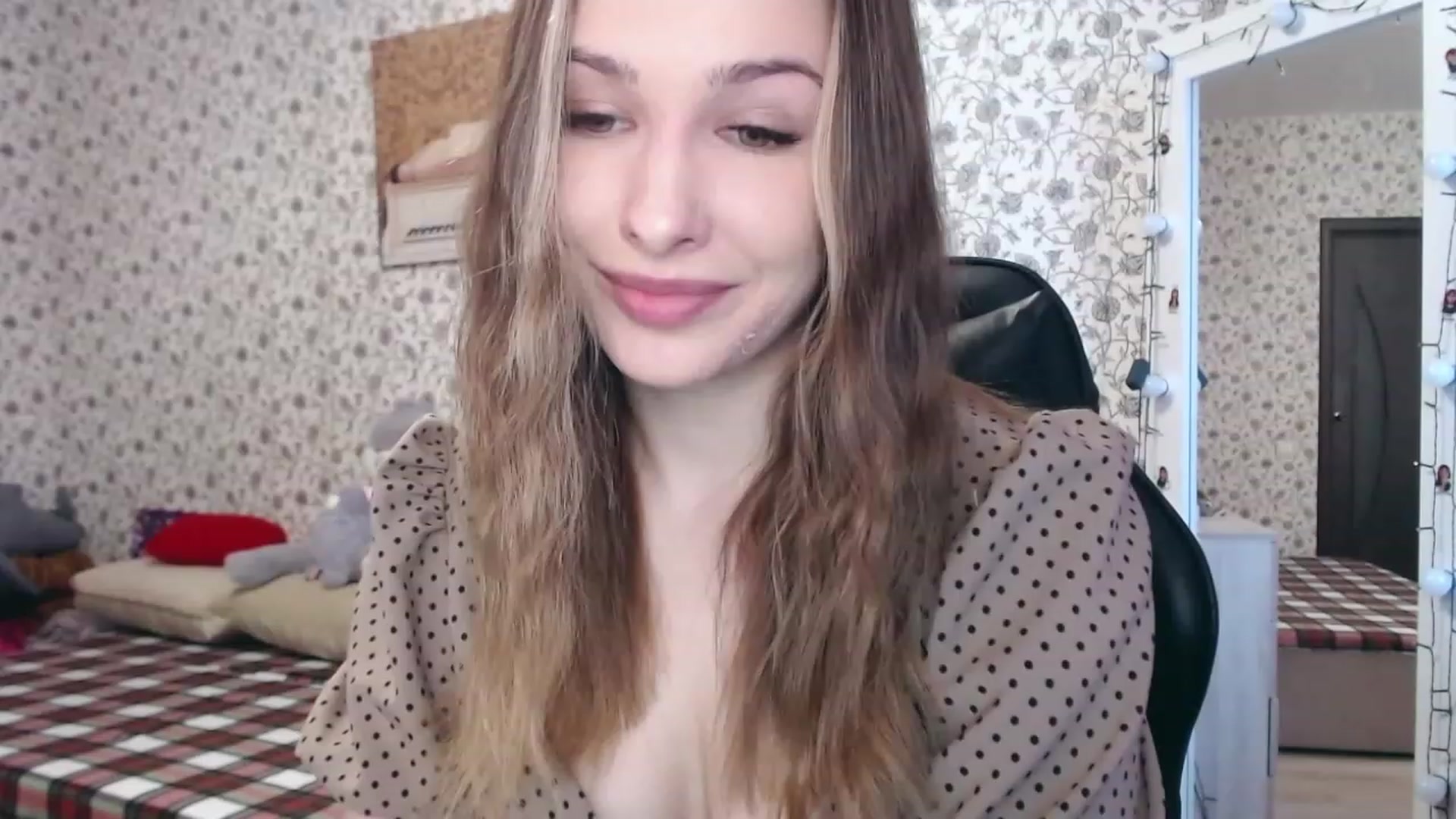 Gallery image thumbnail from RosieRosa's myfreecams stream on, 03/06/2023, 05:21 image 18 of 20