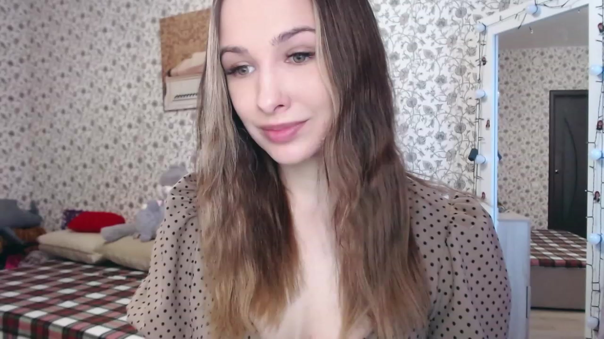 Gallery image thumbnail from RosieRosa's myfreecams stream on, 03/06/2023, 05:21 image 17 of 20