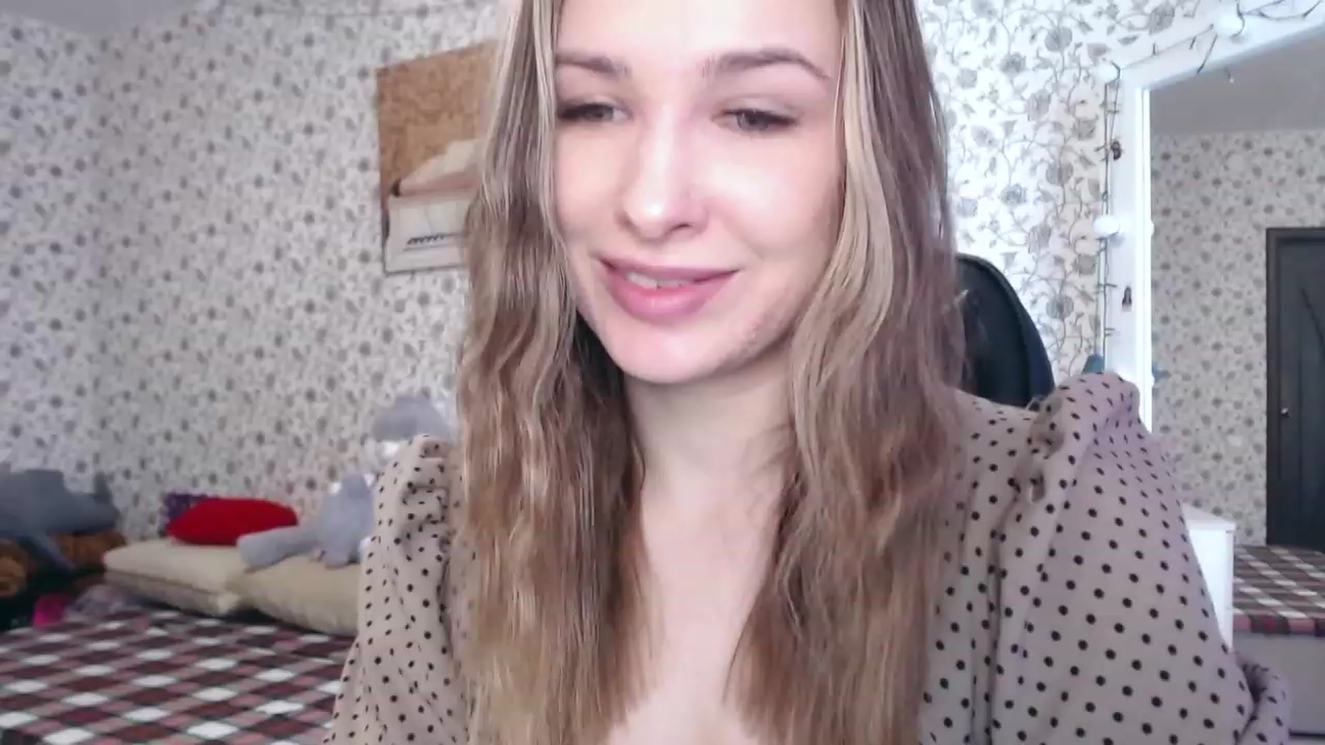 Gallery image thumbnail from RosieRosa's myfreecams stream on, 03/06/2023, 07:19 image 14 of 20