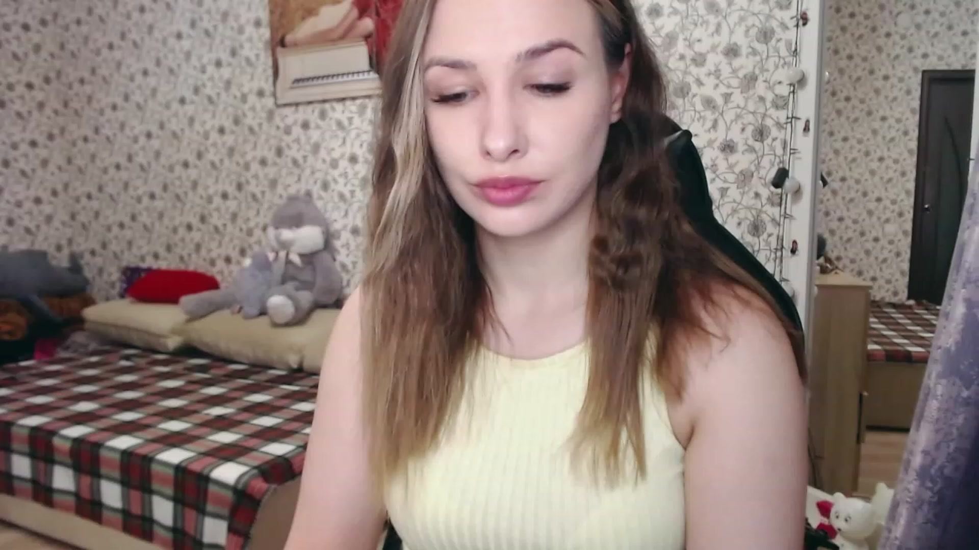 Gallery image thumbnail from RosieRosa's myfreecams stream on, 03/07/2023, 04:09 image 19 of 20