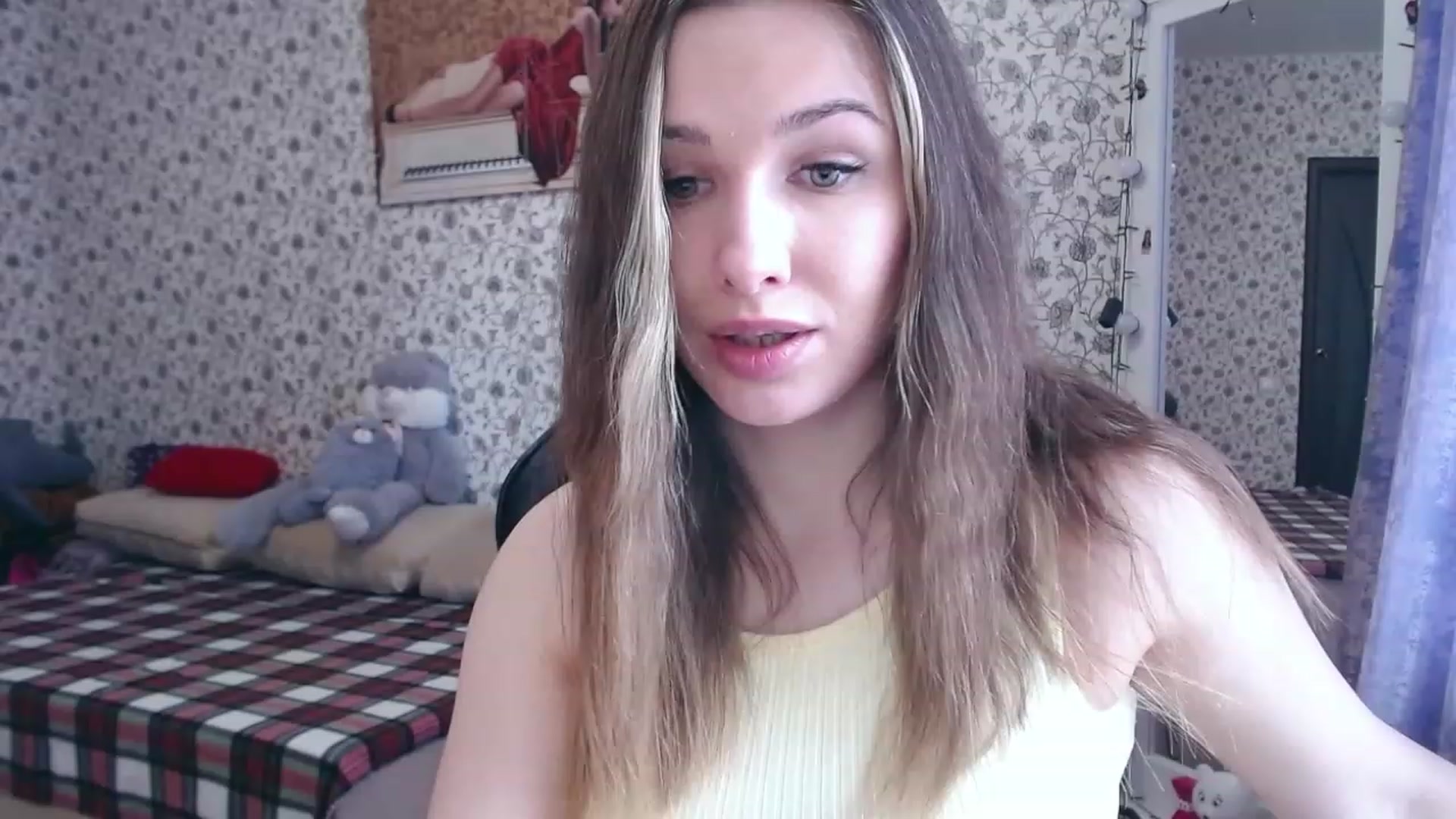Gallery image thumbnail from RosieRosa's myfreecams stream on, 03/07/2023, 07:14 image 4 of 20
