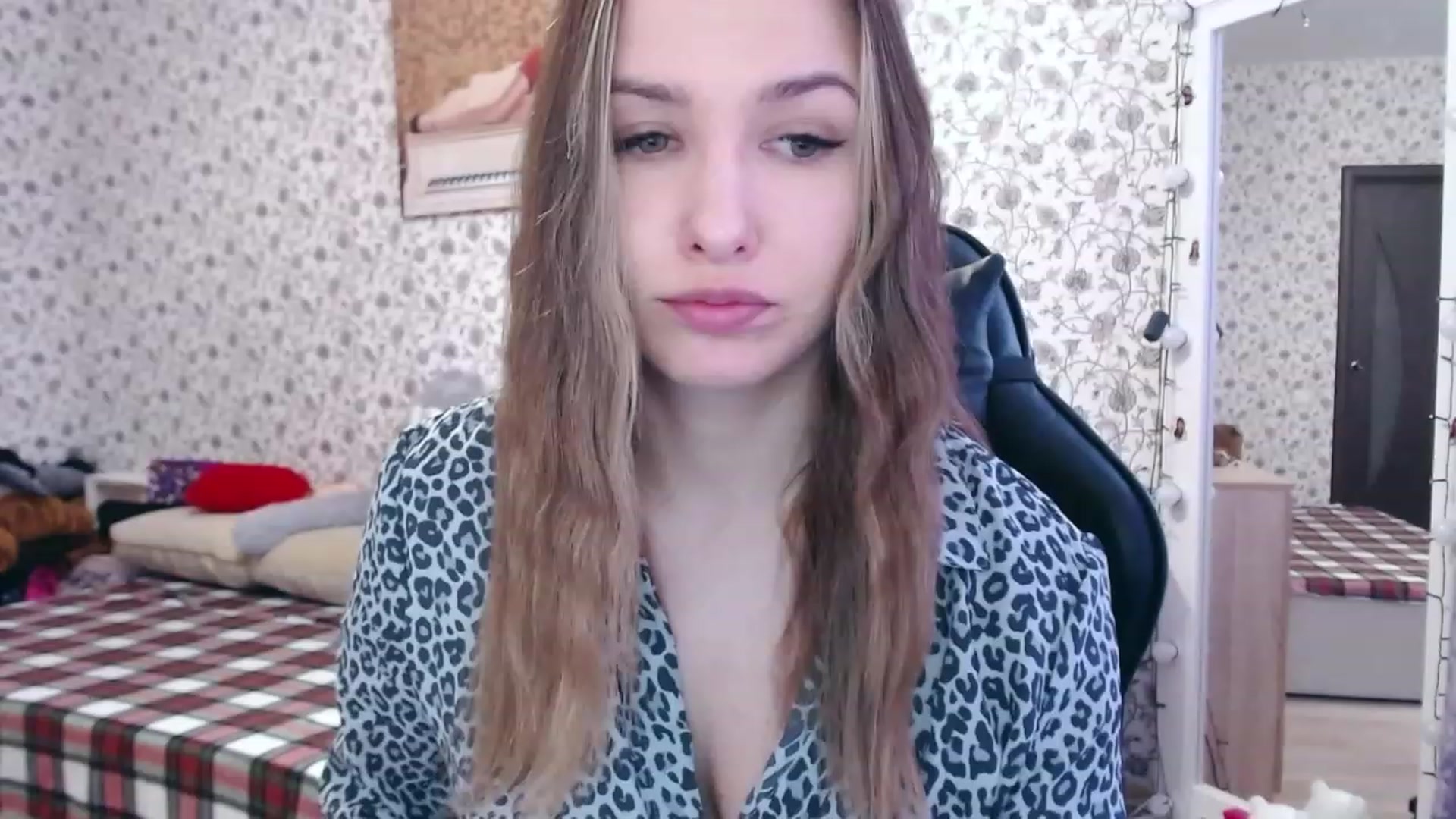 Gallery image thumbnail from RosieRosa's myfreecams stream on, 03/09/2023, 07:07 image 4 of 20