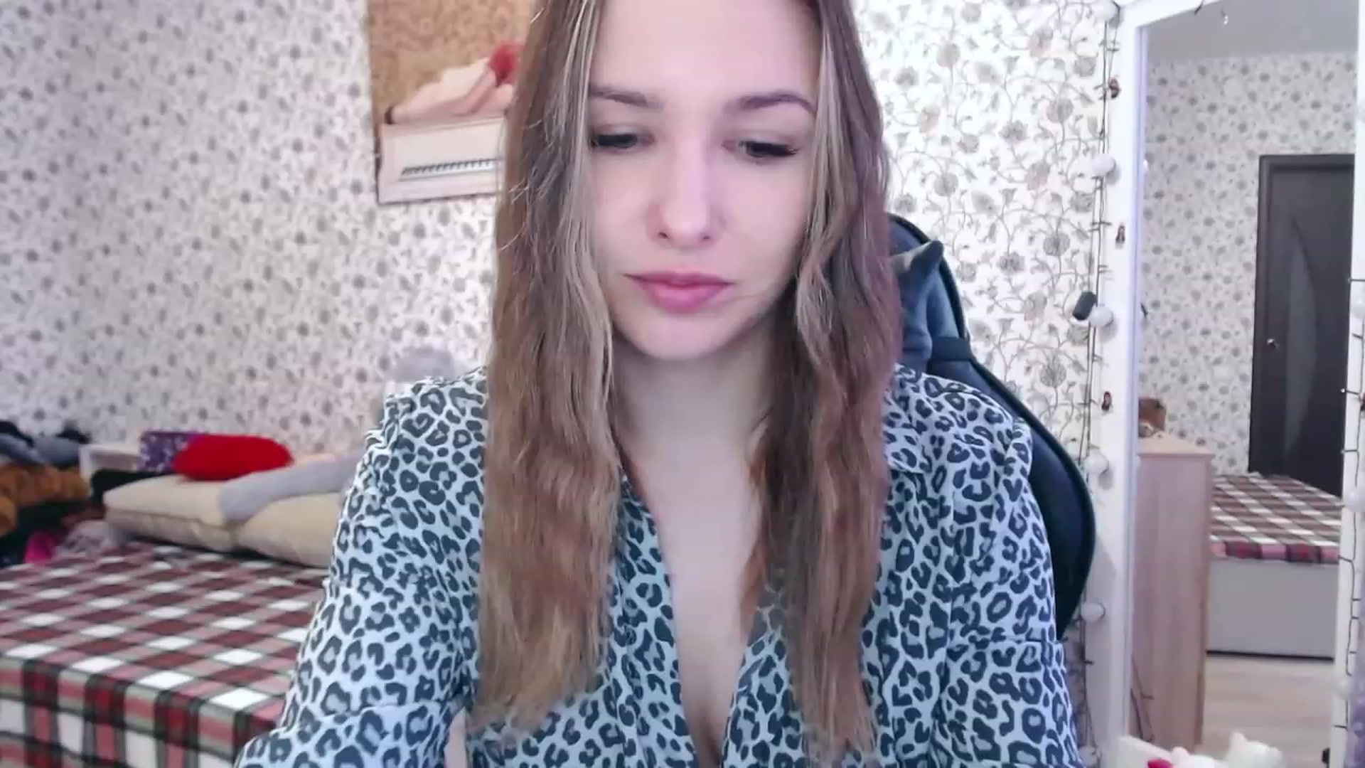 Gallery image thumbnail from RosieRosa's myfreecams stream on, 03/09/2023, 07:07 image 7 of 20